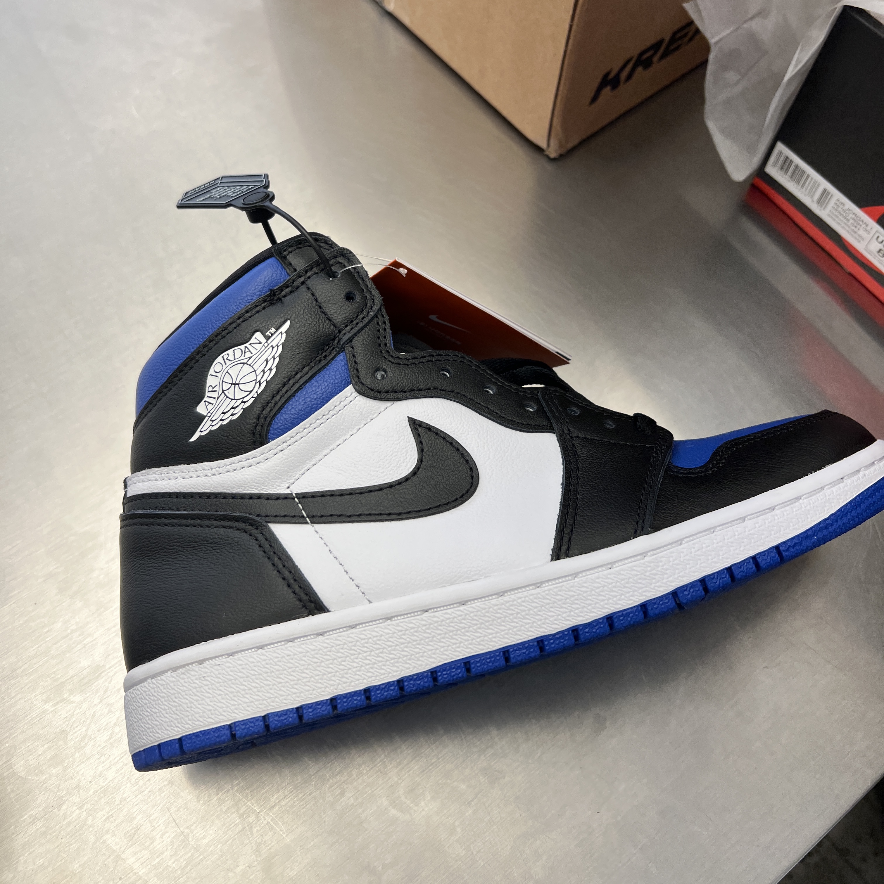 Jordan 1 Retro High OG Royal Toe 착용 스타일