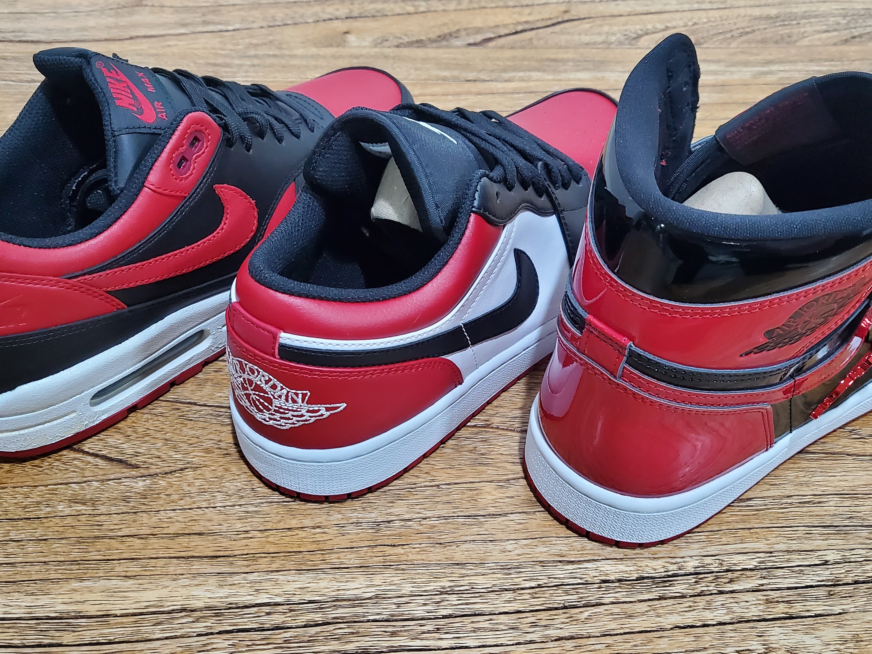 Nike Air Max 1 Bred, Jordan 1 Low Bred Toe 착용 스타일 - 3