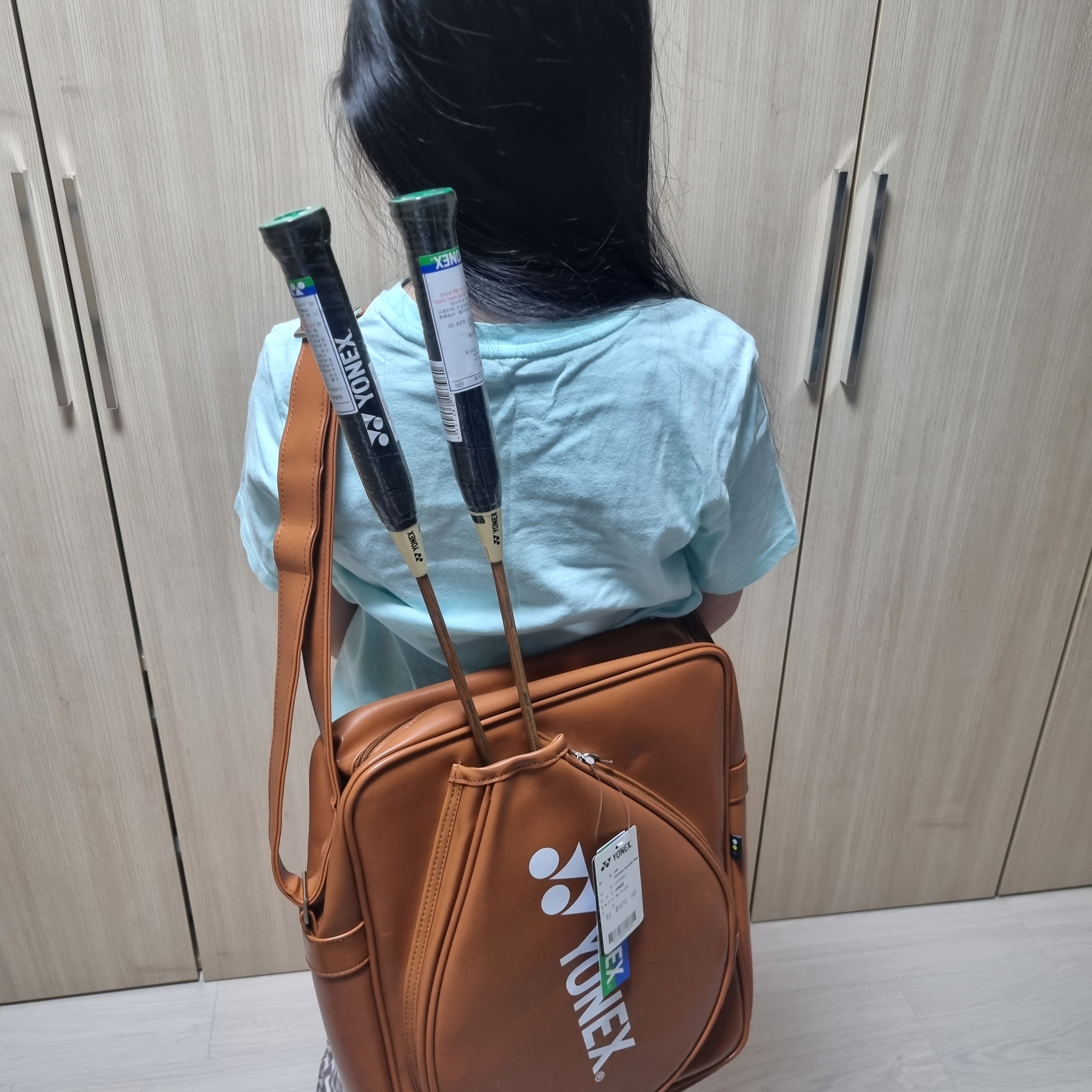 IAB Studio x Yonex Racquet Bag Caramel, IAB Studio x Yonex Double Racquet Nanoflare 착용 스타일