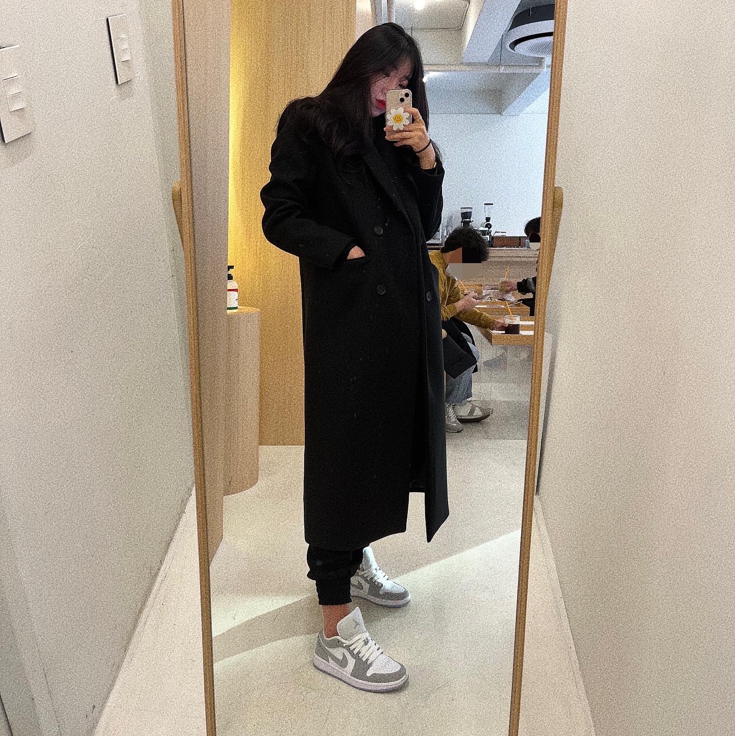 (W) Jordan 1 Low White Wolf Grey 착용 스타일 - 2