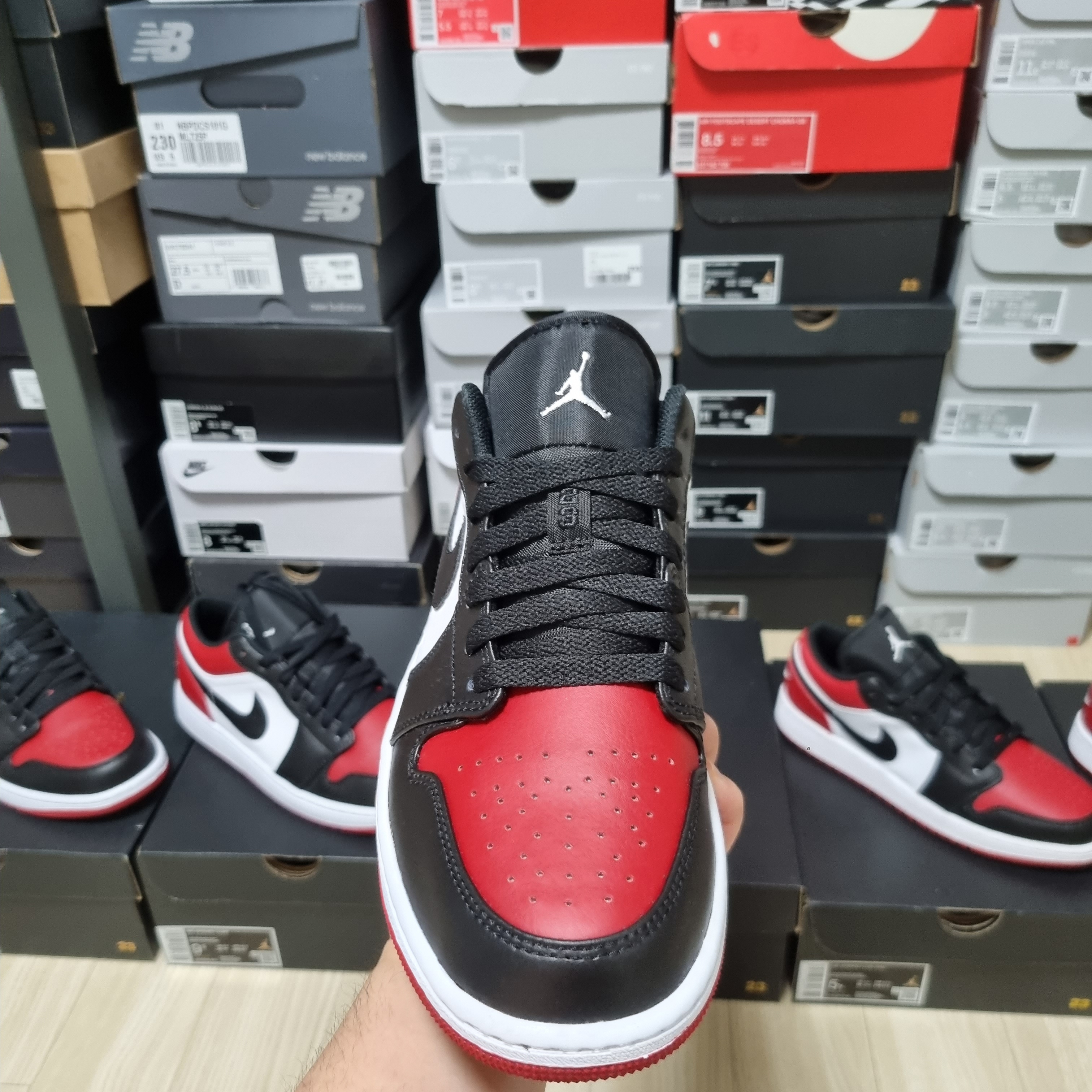 Jordan 1 Low Bred Toe, (GS) Jordan 1 Low Bred Toe 착용 스타일 - 4