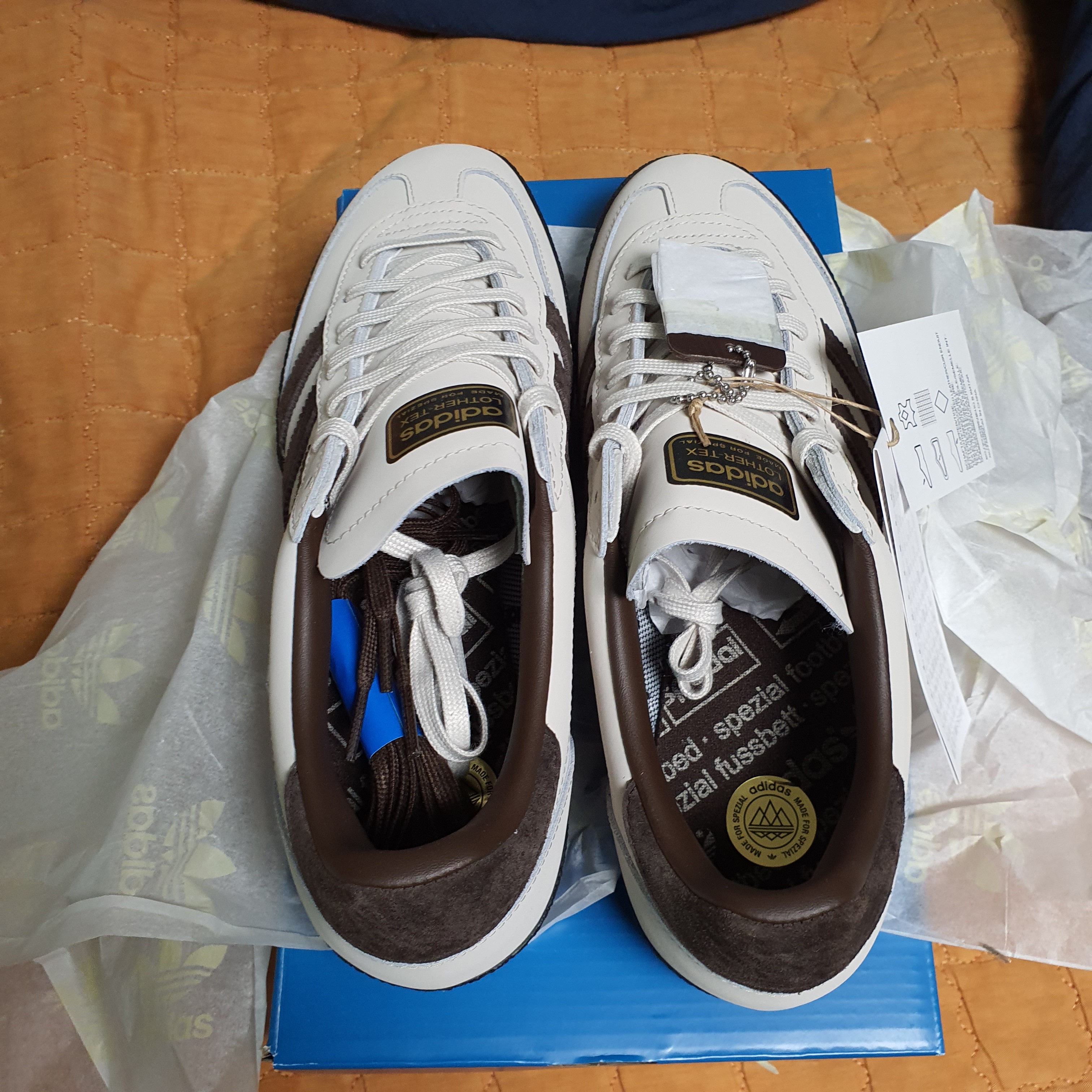 Adidas Spezial Lothertex Missto Dark Brown 착용 스타일 - 2