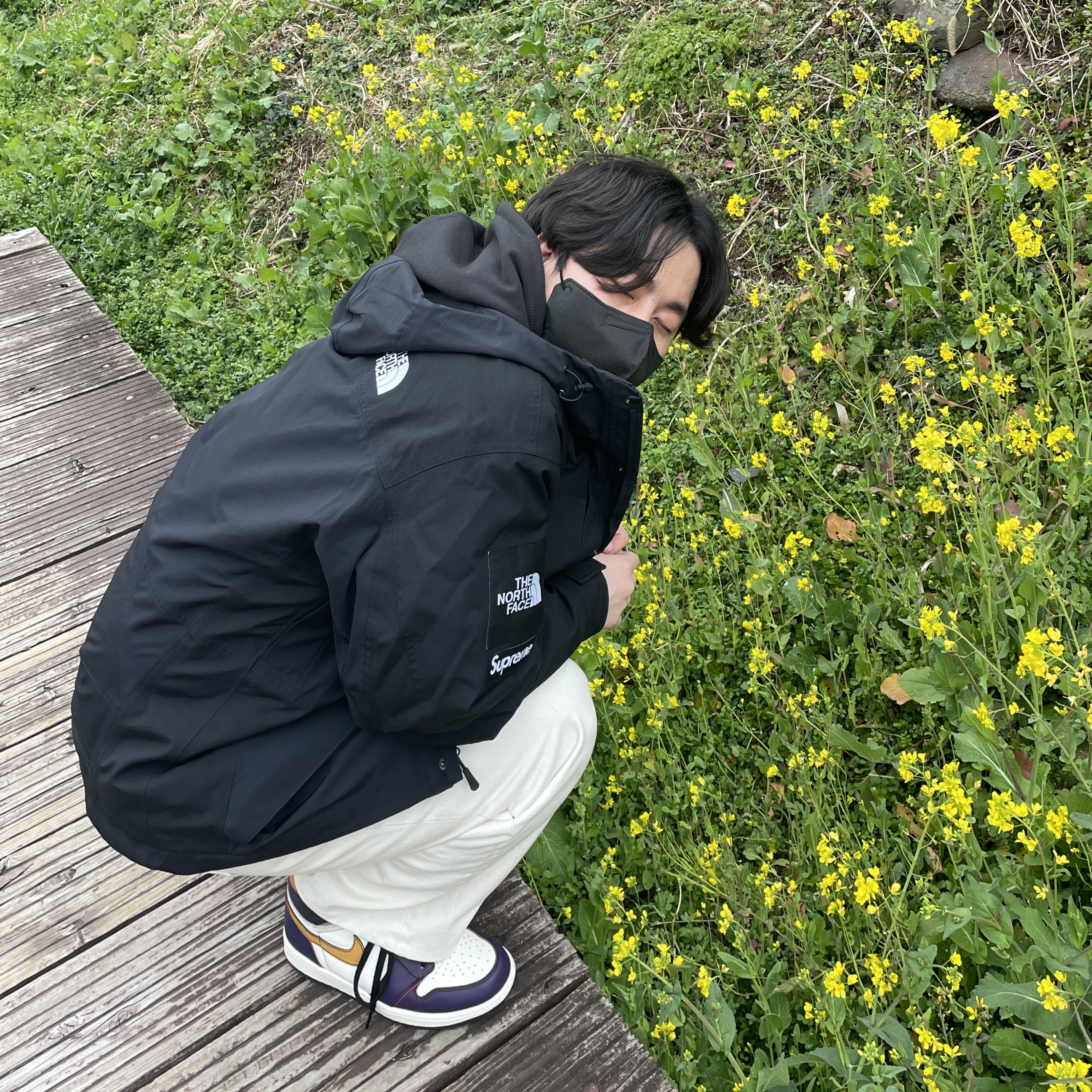 Jordan 1 Retro High OG Defiant SB LA to Chicago, Supreme x The North Face RTG Jacket + Vest Black - 20SS 착용 스타일 - 2