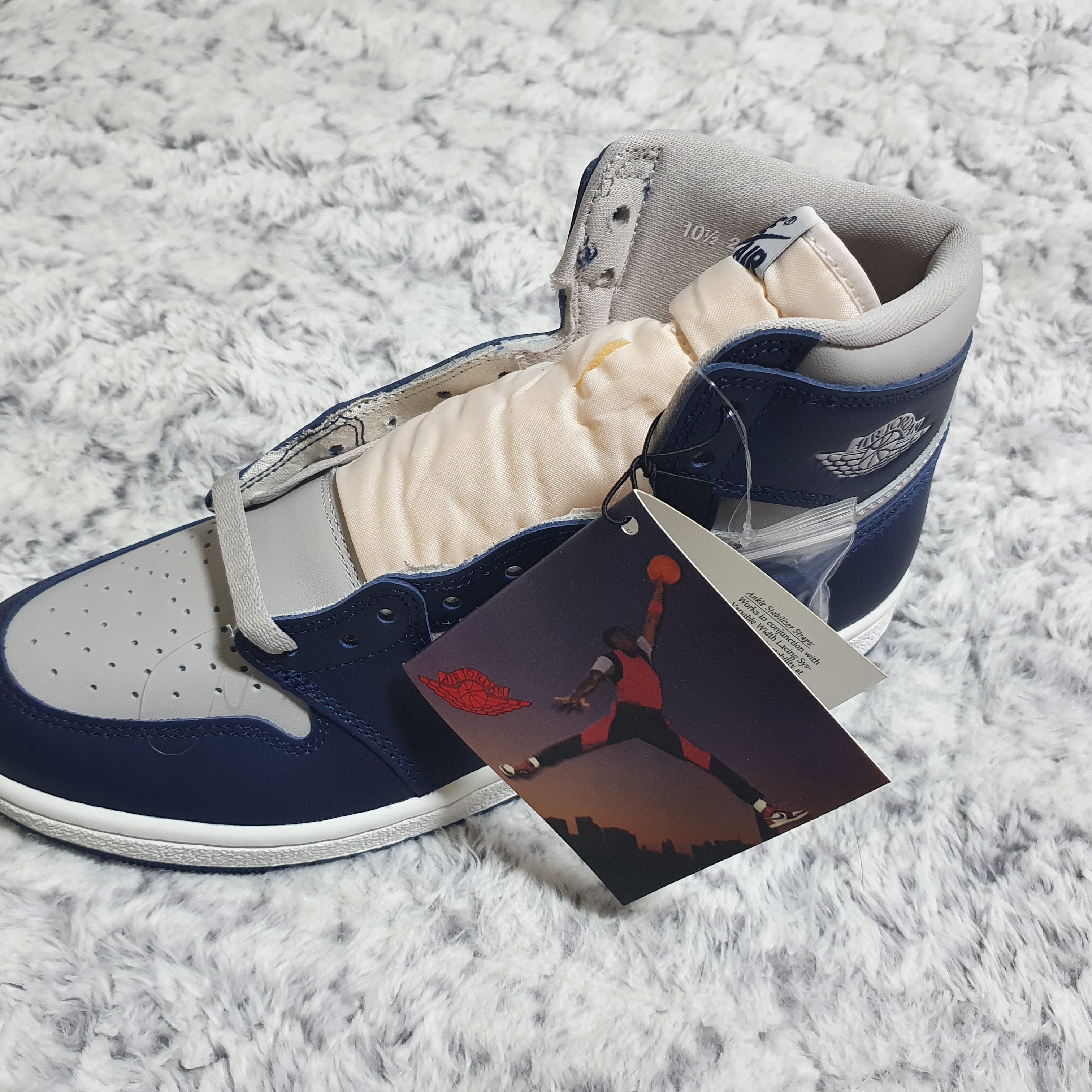 Jordan 1 High 85 College Navy 착용 스타일 - 1
