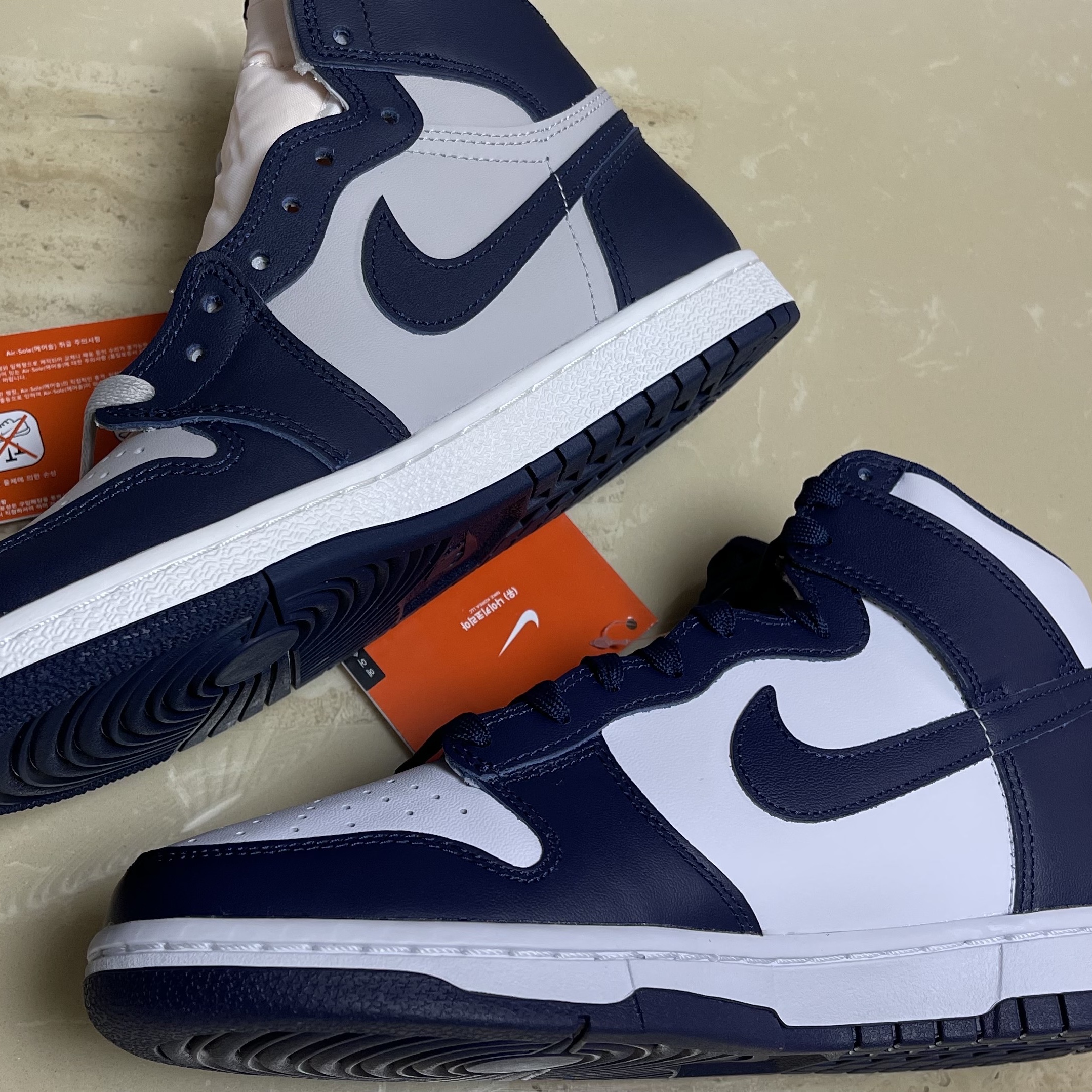 Jordan 1 High 85 College Navy, Nike Dunk High Retro Championship Navy 착용 스타일 - 5