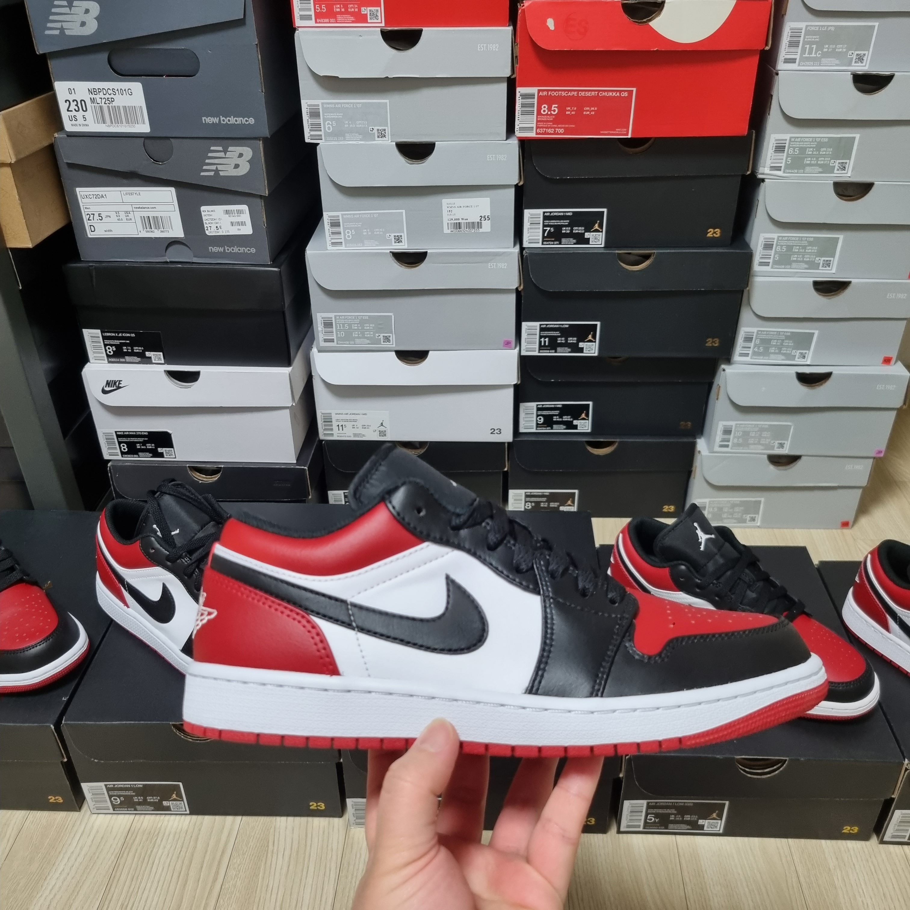 Jordan 1 Low Bred Toe, (GS) Jordan 1 Low Bred Toe 착용 스타일 - 3