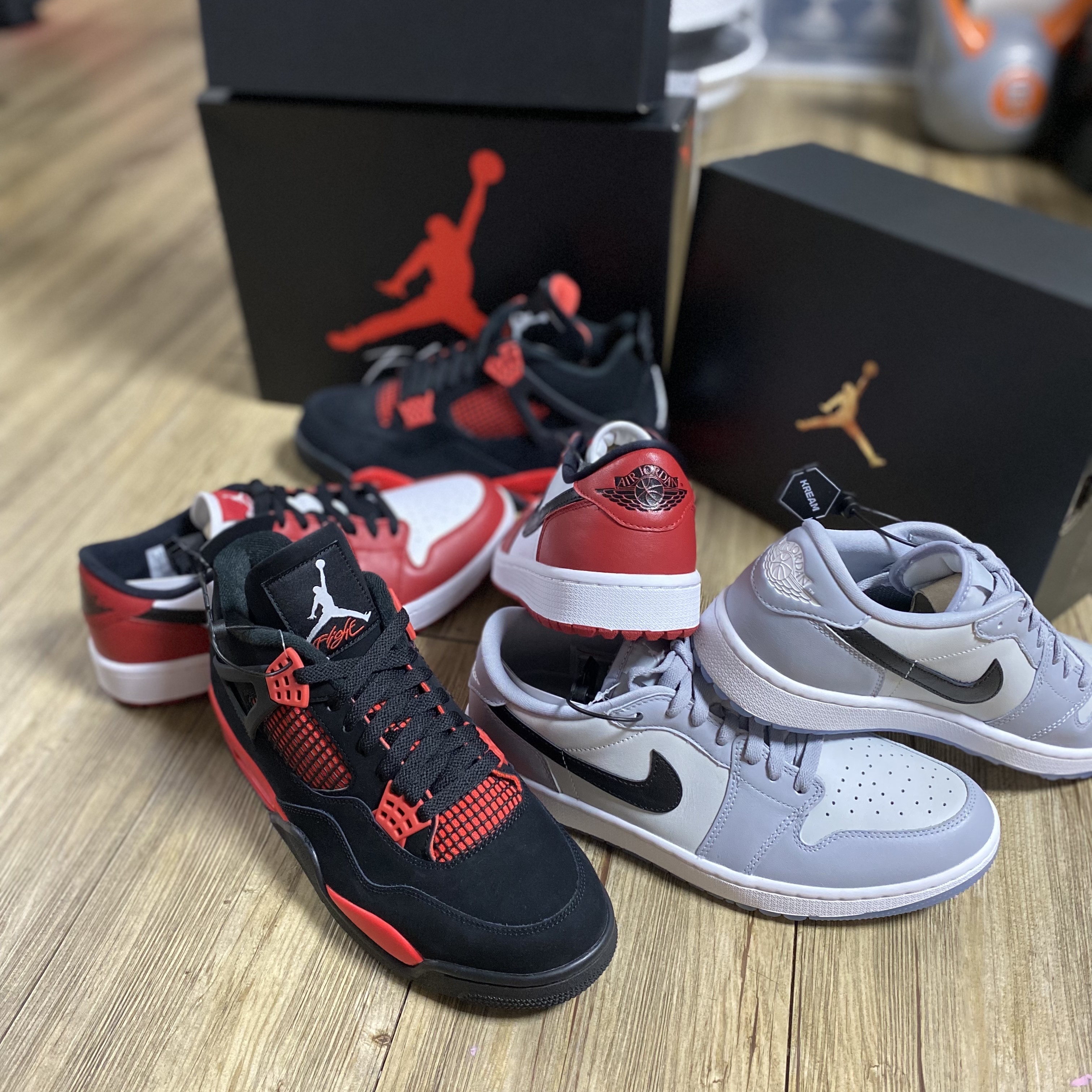 Jordan 1 Low Golf Chicago, Jordan 4 Retro Crimson 착용 스타일
