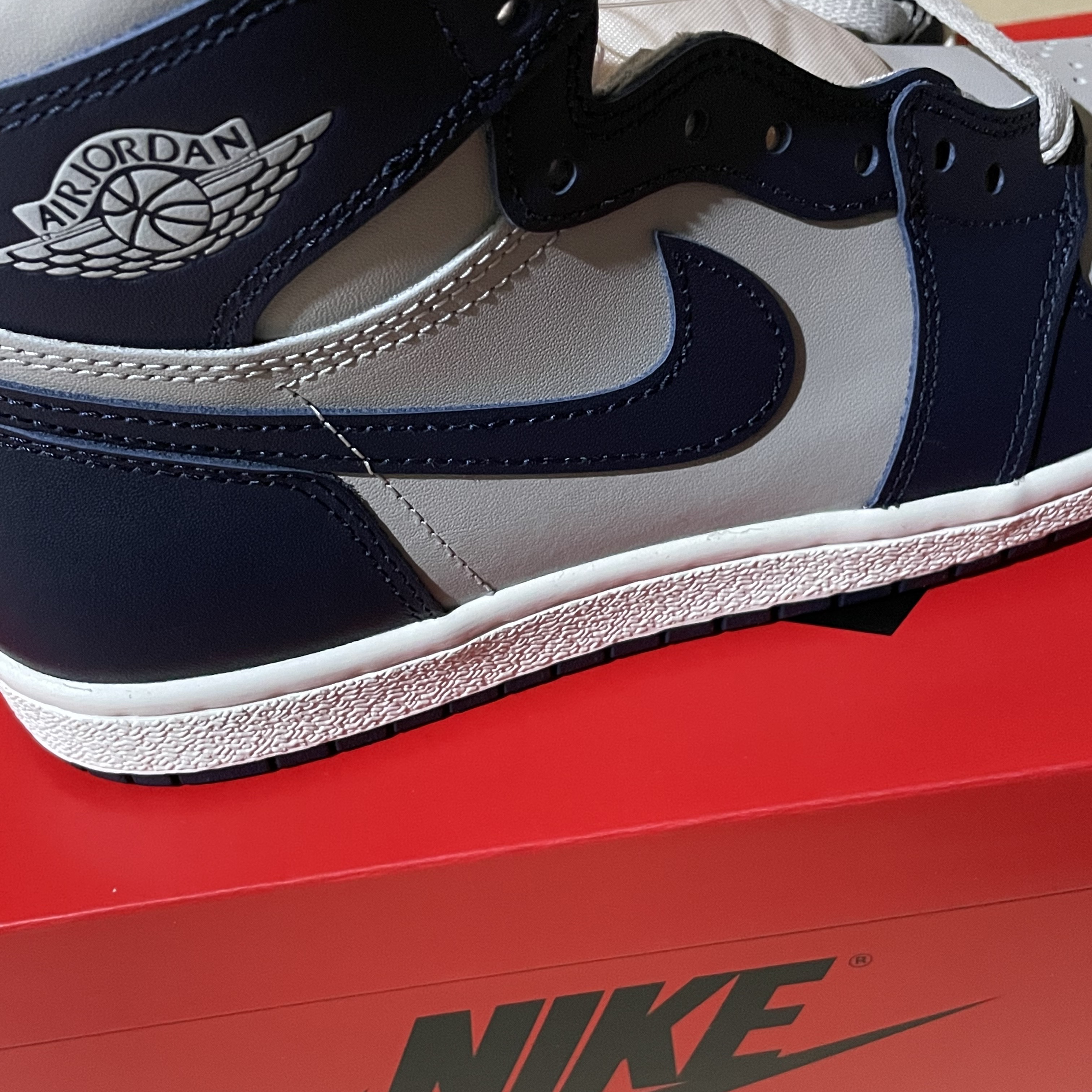 Jordan 1 High 85 College Navy 착용 스타일 - 2