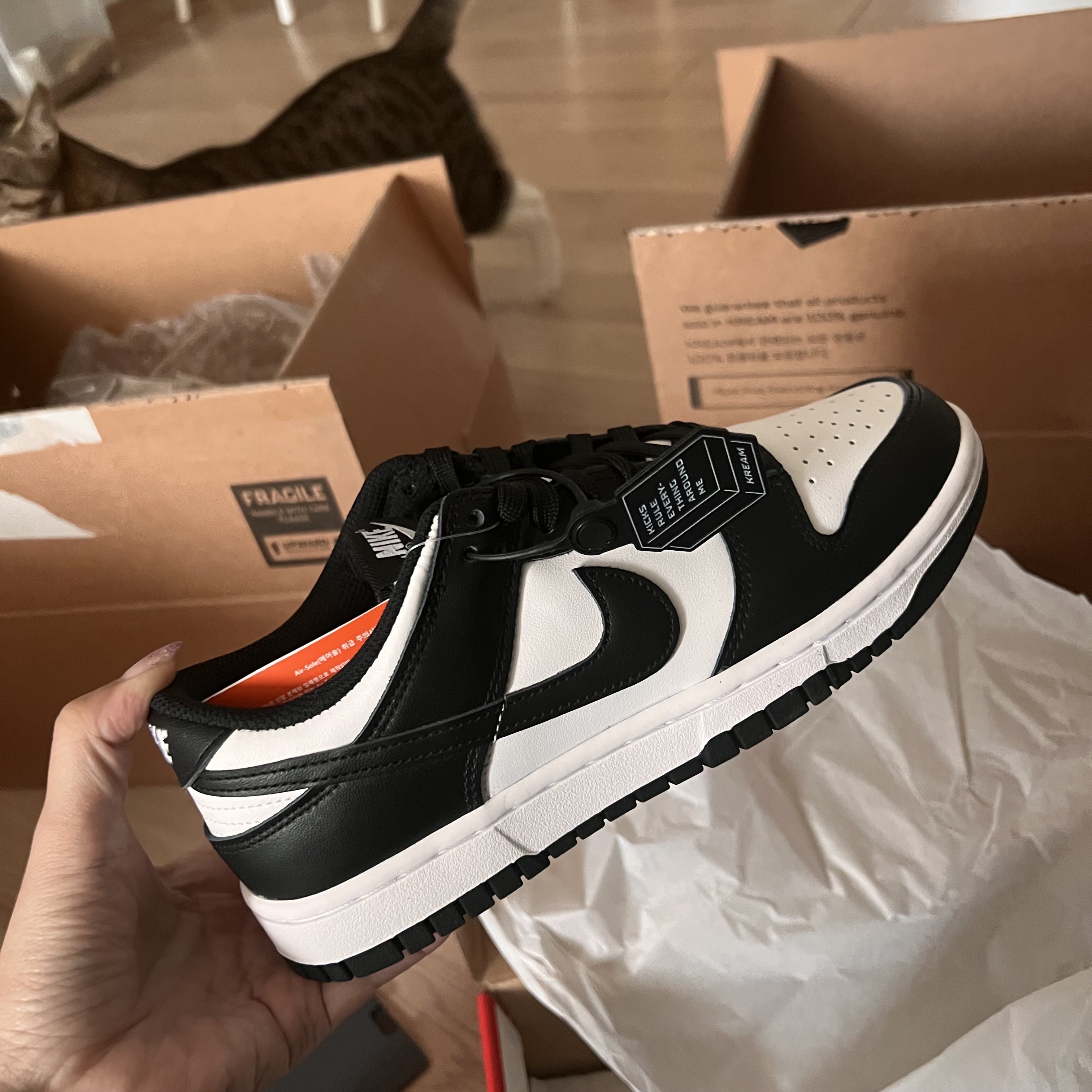 (W) Nike Dunk Low Black 착용 스타일