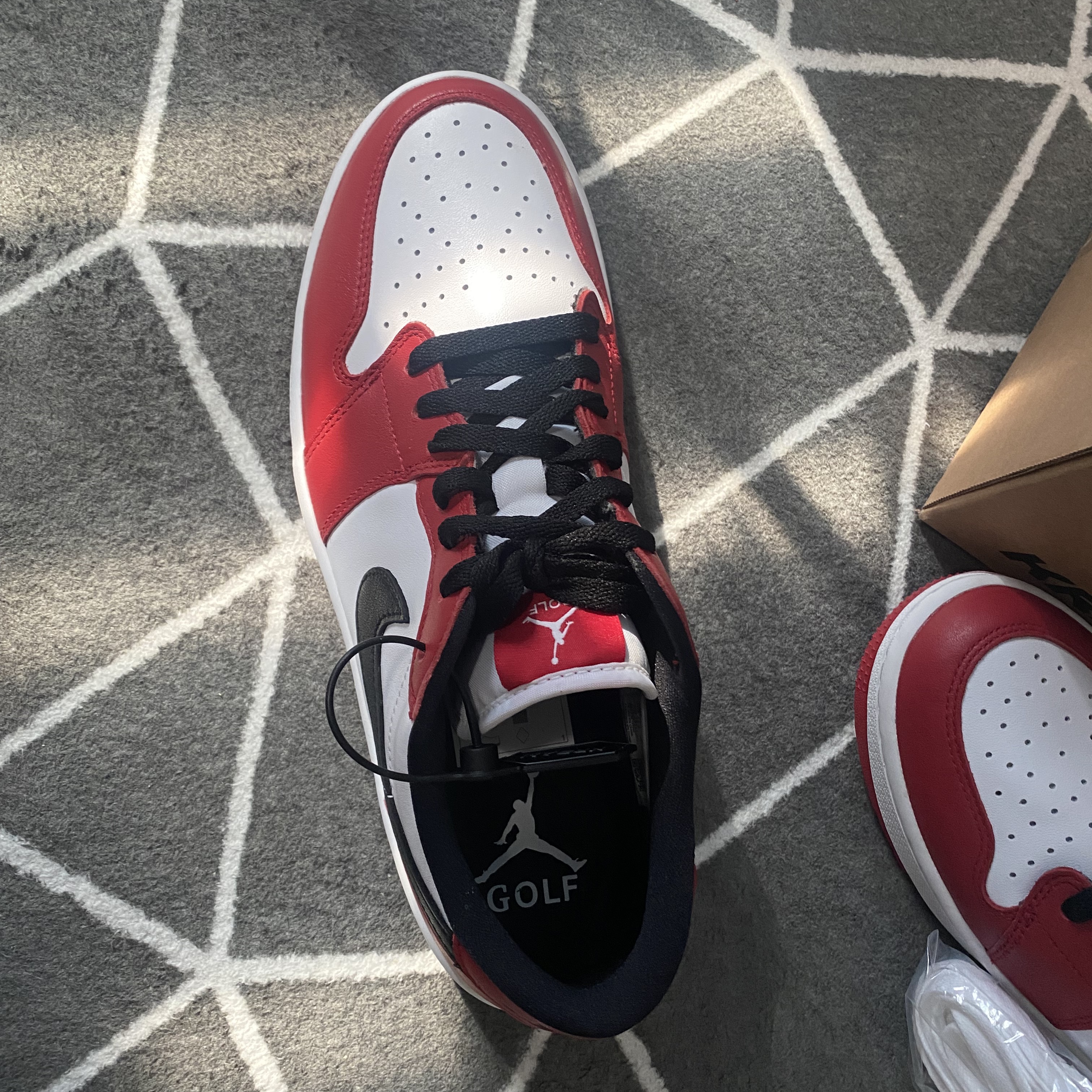 Jordan 1 Low Golf Chicago 착용 스타일 - 1