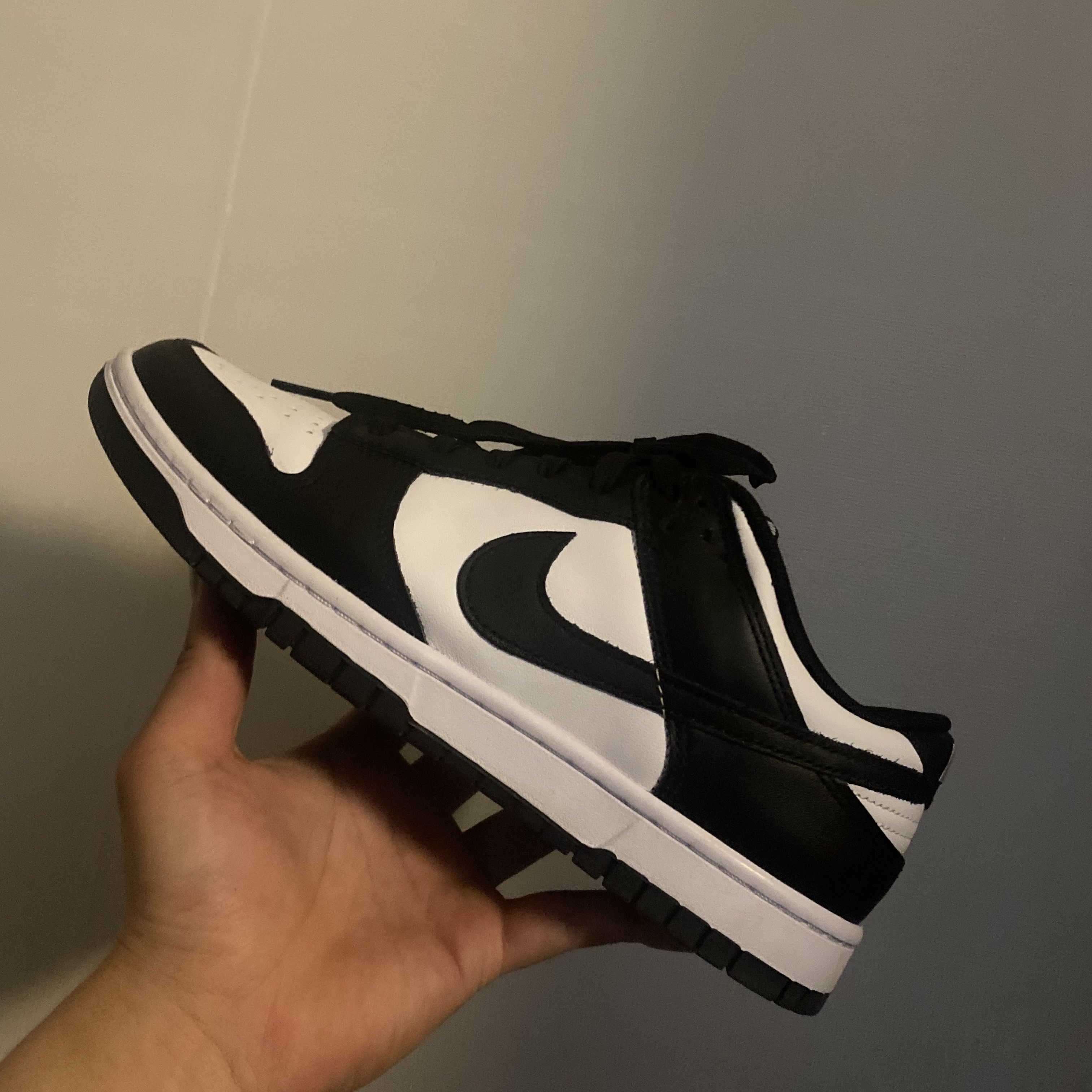 Nike Dunk Low Retro Black 착용 스타일 - 3