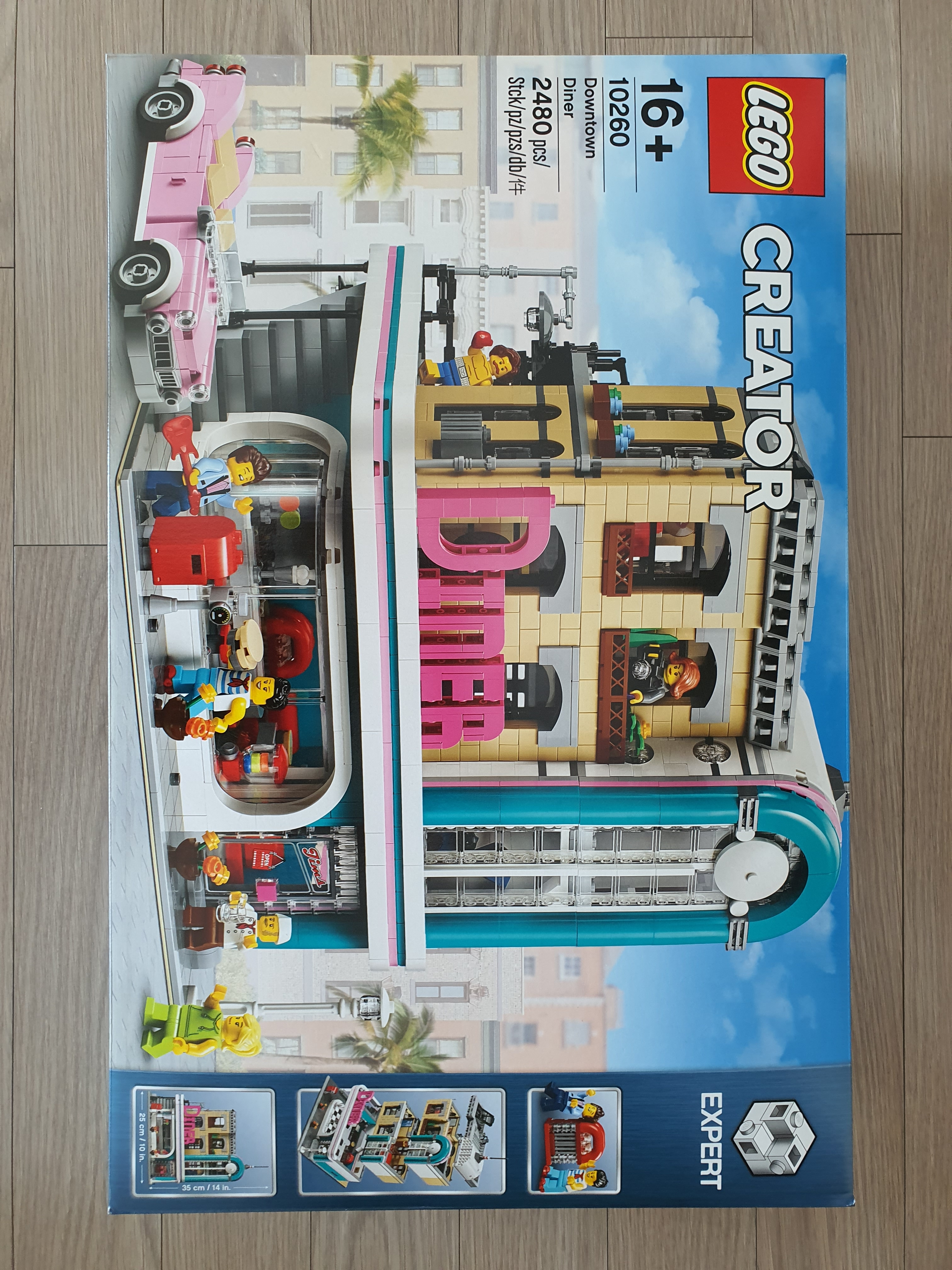 Lego Downtown Diner Set 착용 스타일 - 1