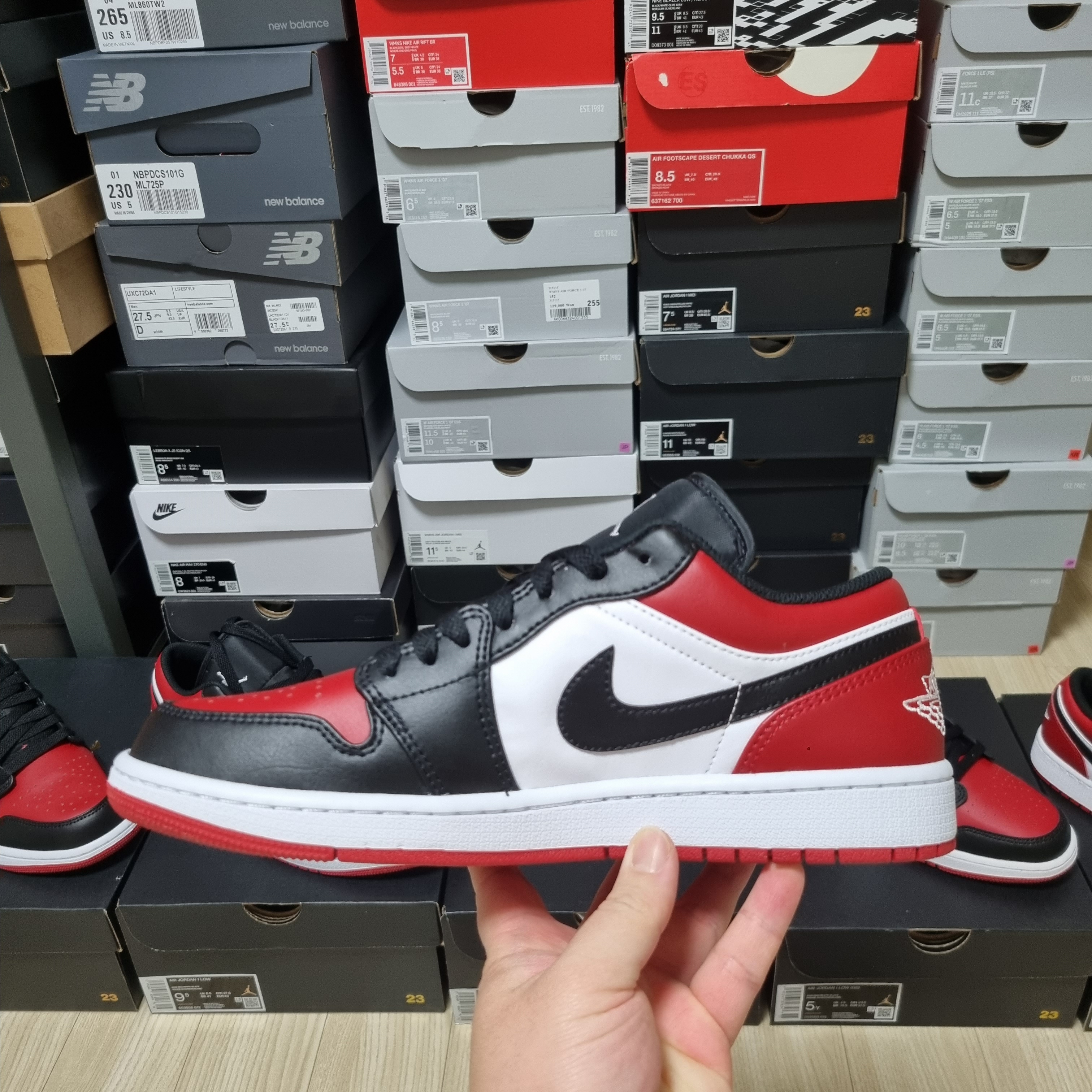 Jordan 1 Low Bred Toe, (GS) Jordan 1 Low Bred Toe 착용 스타일 - 5