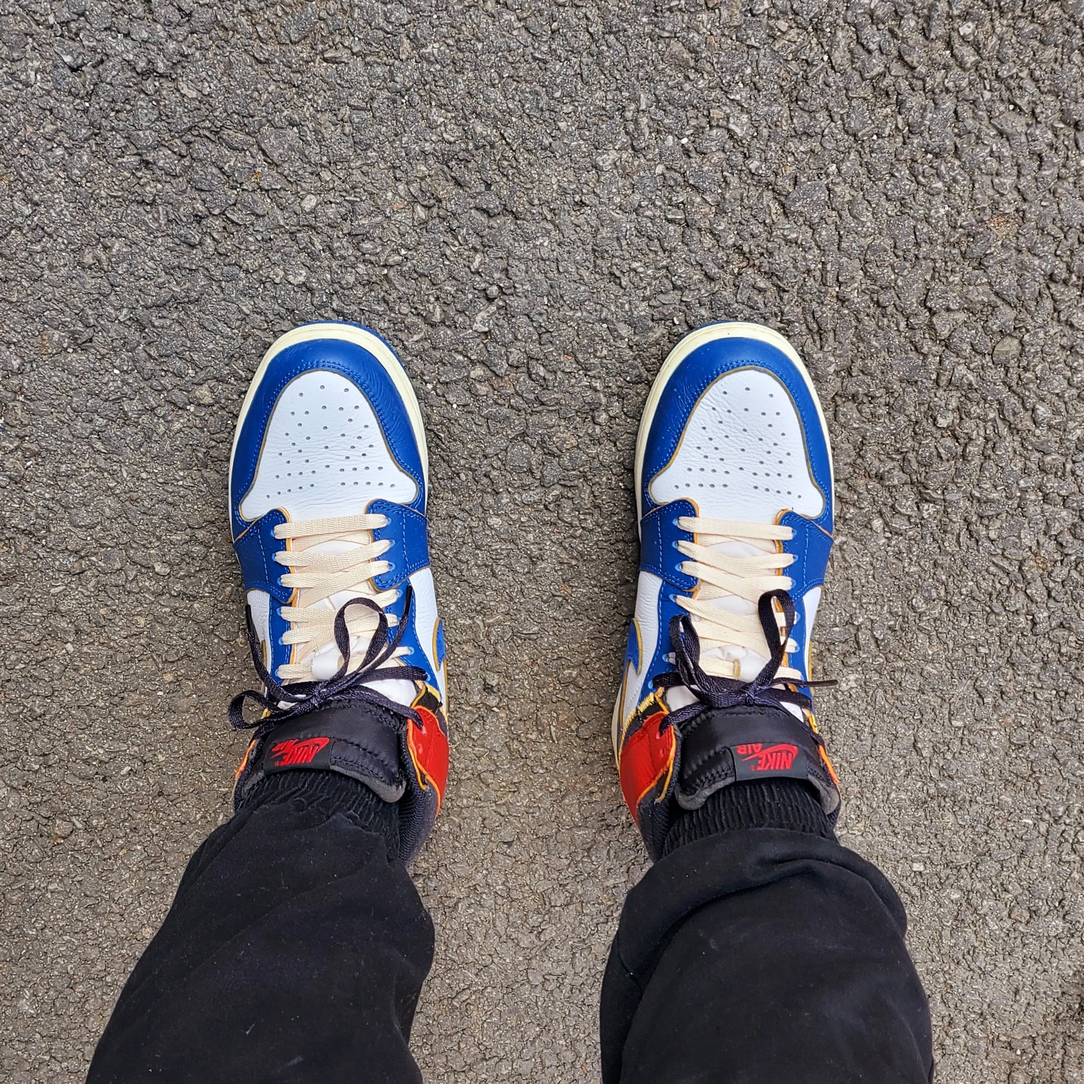 Jordan 1 x Union Retro High Blue Toe 착용 스타일 - 3