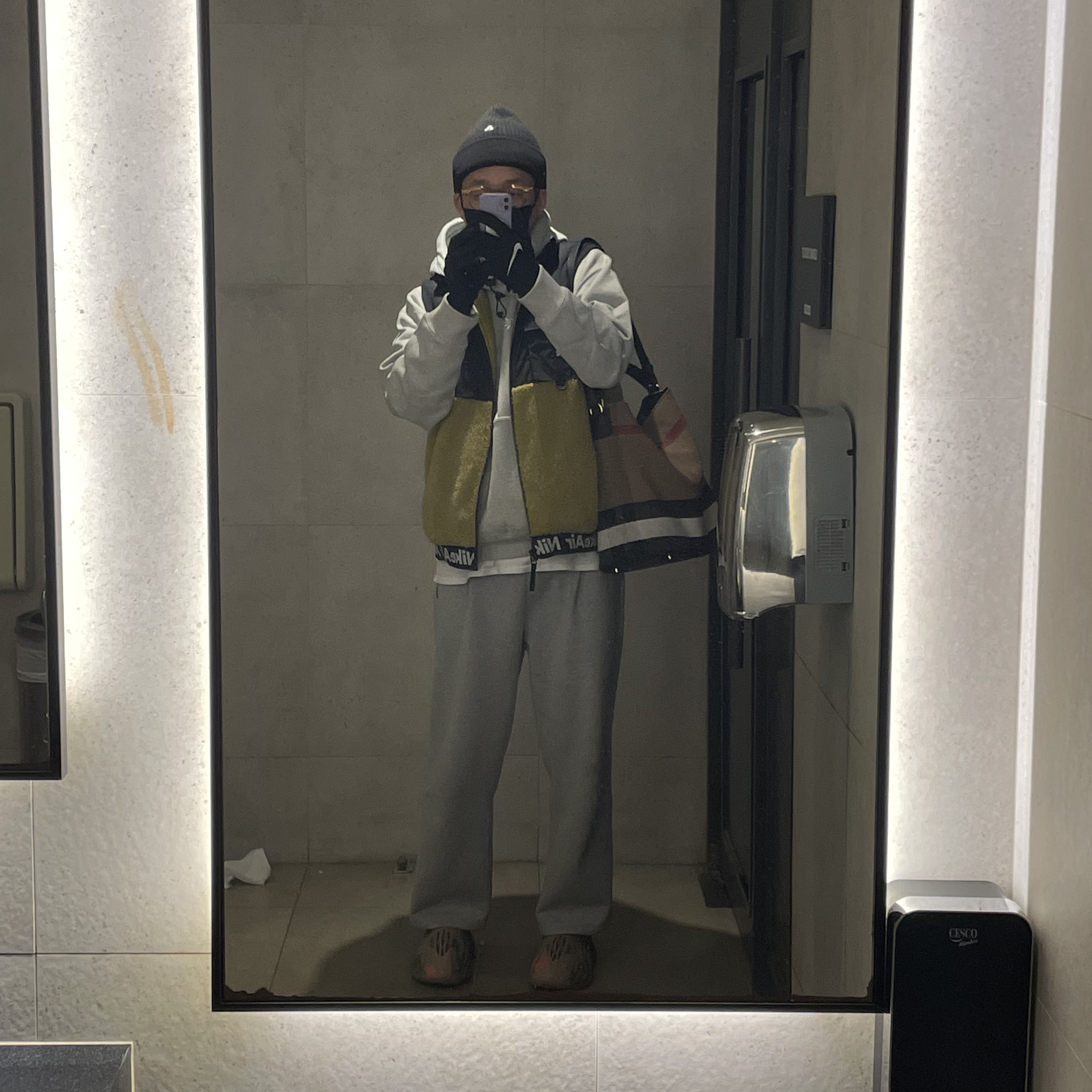 Nike NRG ACG GPX Dolphin Hoodie Grey - Asia, Nike NRG ACG Cuffed Beanie Black 착용 스타일