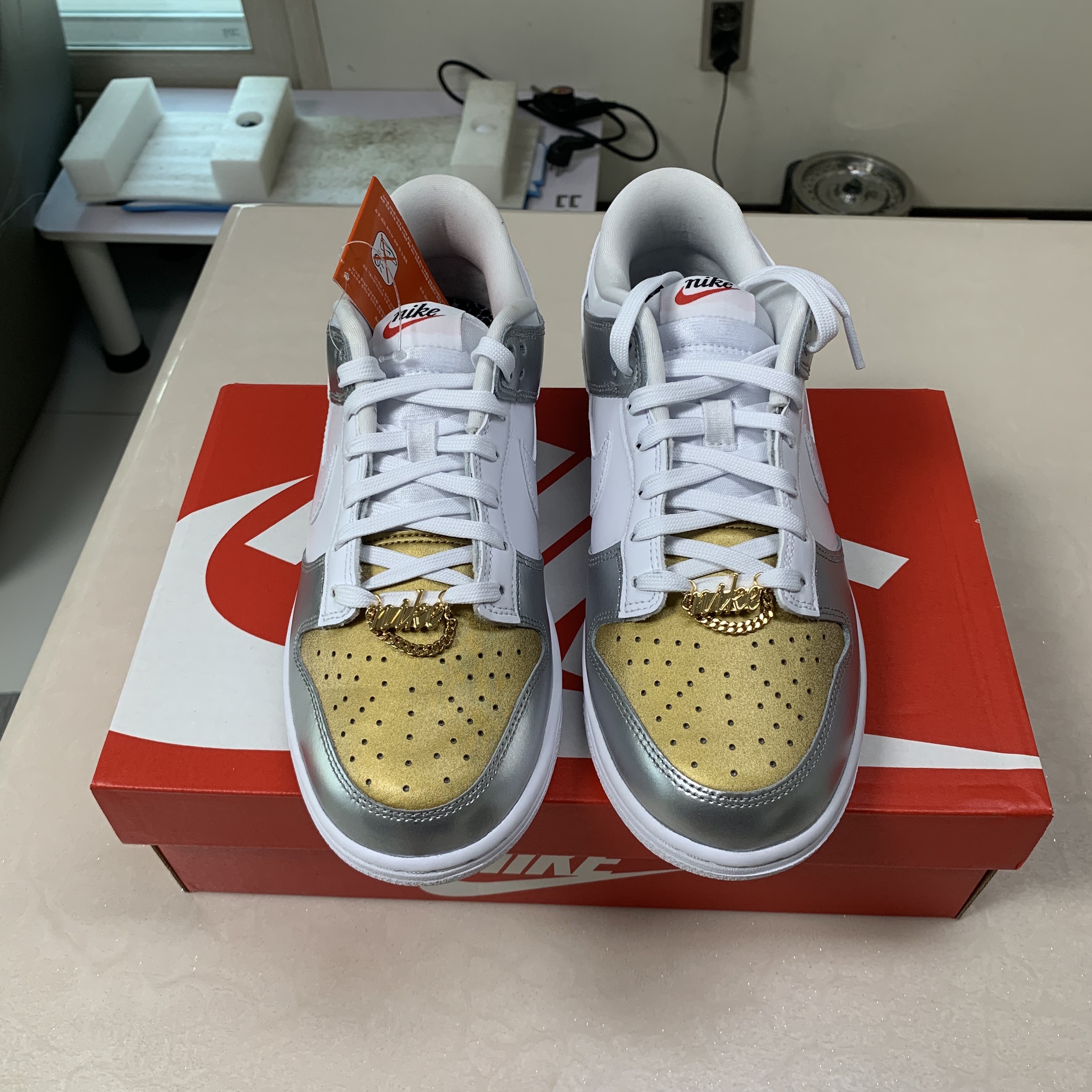 (W) Nike Dunk Low SE Heirloom 착용 스타일 - 4