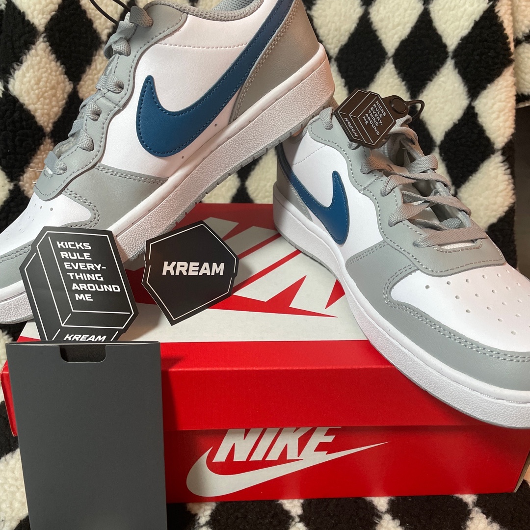 (GS) Nike Court Borough Low 2 Light Smoke Grey 착용 스타일