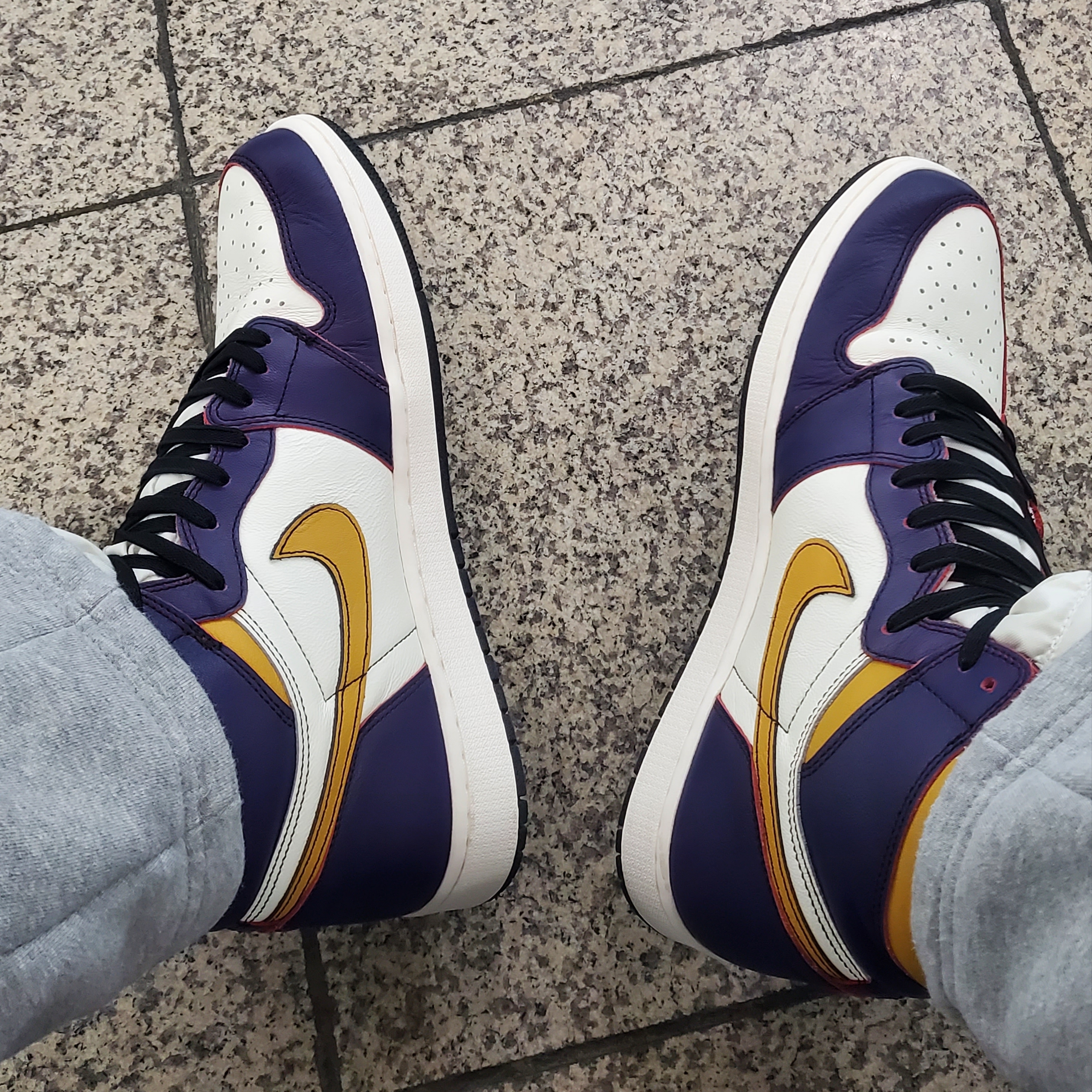 Jordan 1 Retro High OG Defiant SB LA to Chicago 착용 스타일
