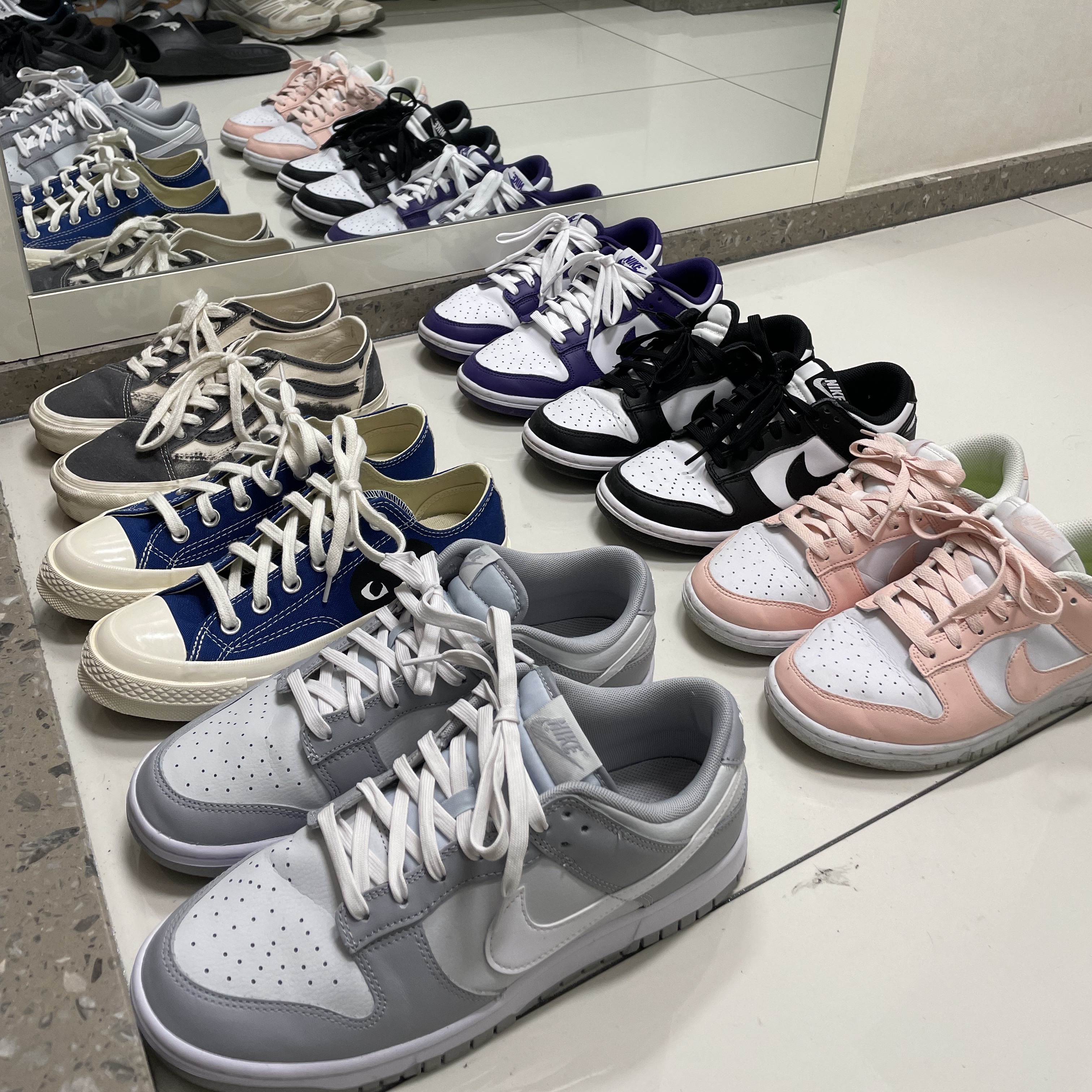 Nike Dunk Low Retro Wolf Grey, (W) Nike Dunk Low Next Nature Pale Coral 착용 스타일