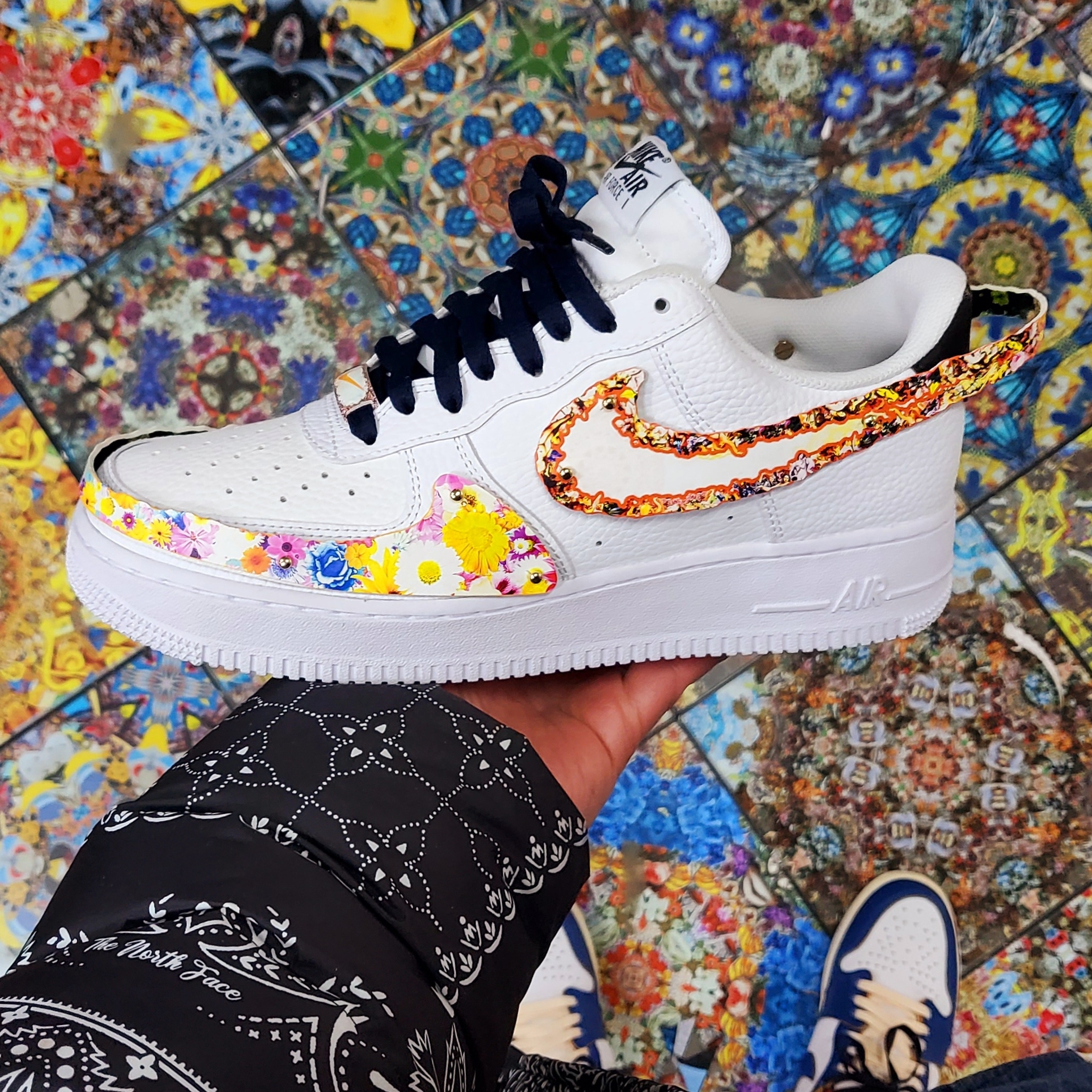 Nike Air Force 1 '07 White Black 착용 스타일 - 5