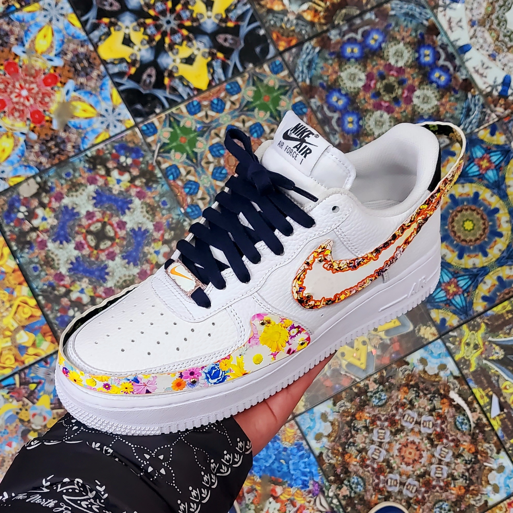 Nike Air Force 1 '07 White Black 착용 스타일 - 3