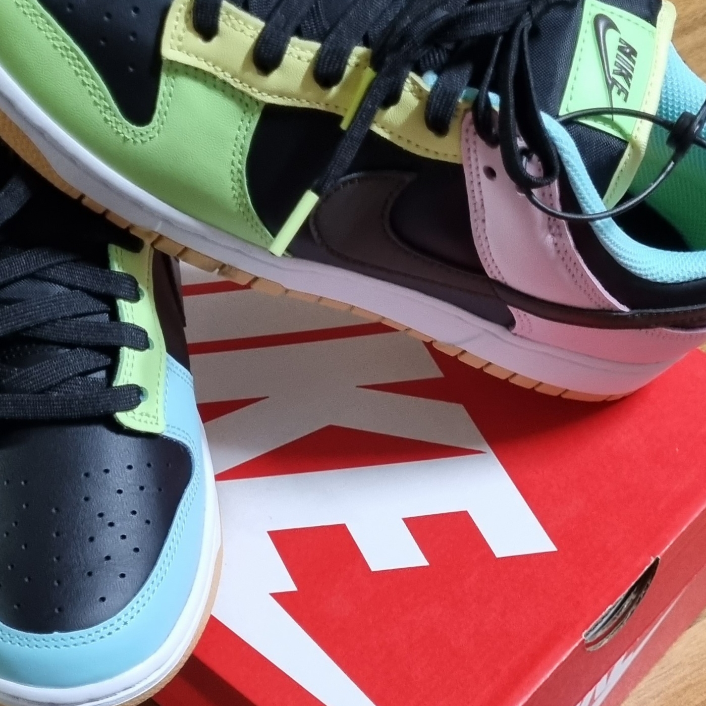 Nike Dunk Low SE Free.99 Black 착용 스타일