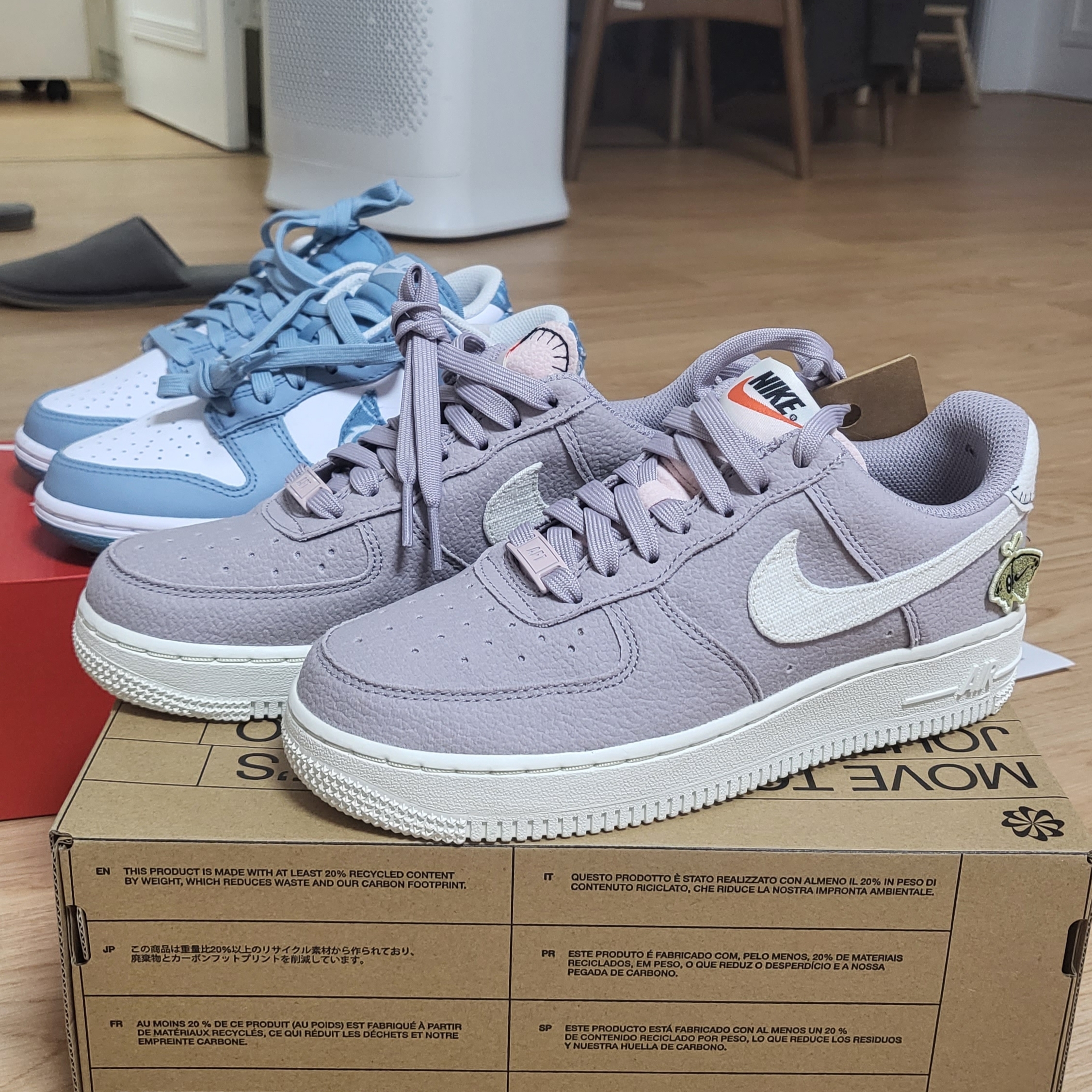 (W) Nike Air Force 1 '07 SE Next Nature Amethyst Ash 착용 스타일 - 1