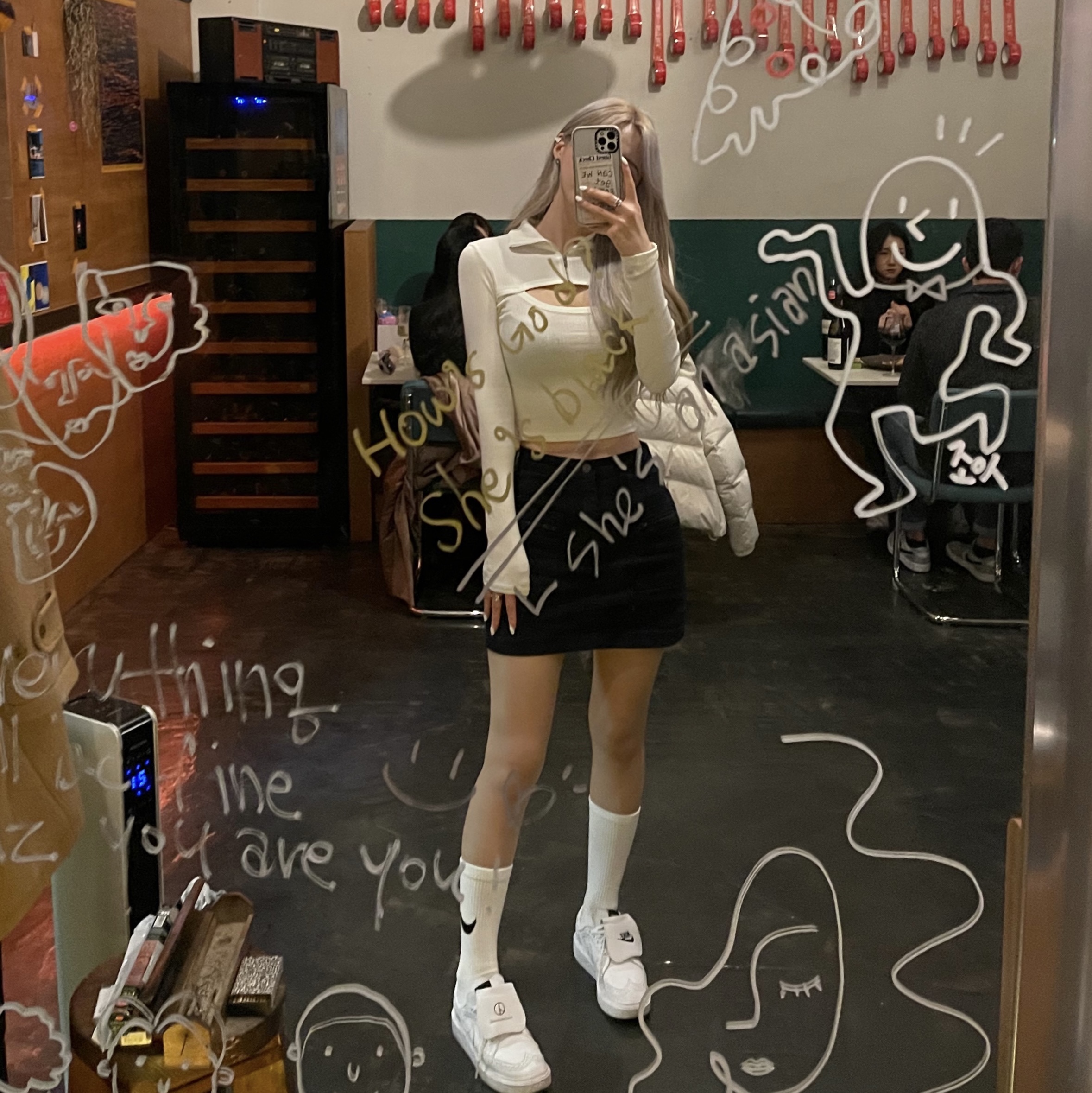 Nike x Peaceminusone Kwondo1 White, (Kids) Nike Everyday Plus Socks Pink White (6 Pack/Korean Ver.) 착용 스타일 - 2