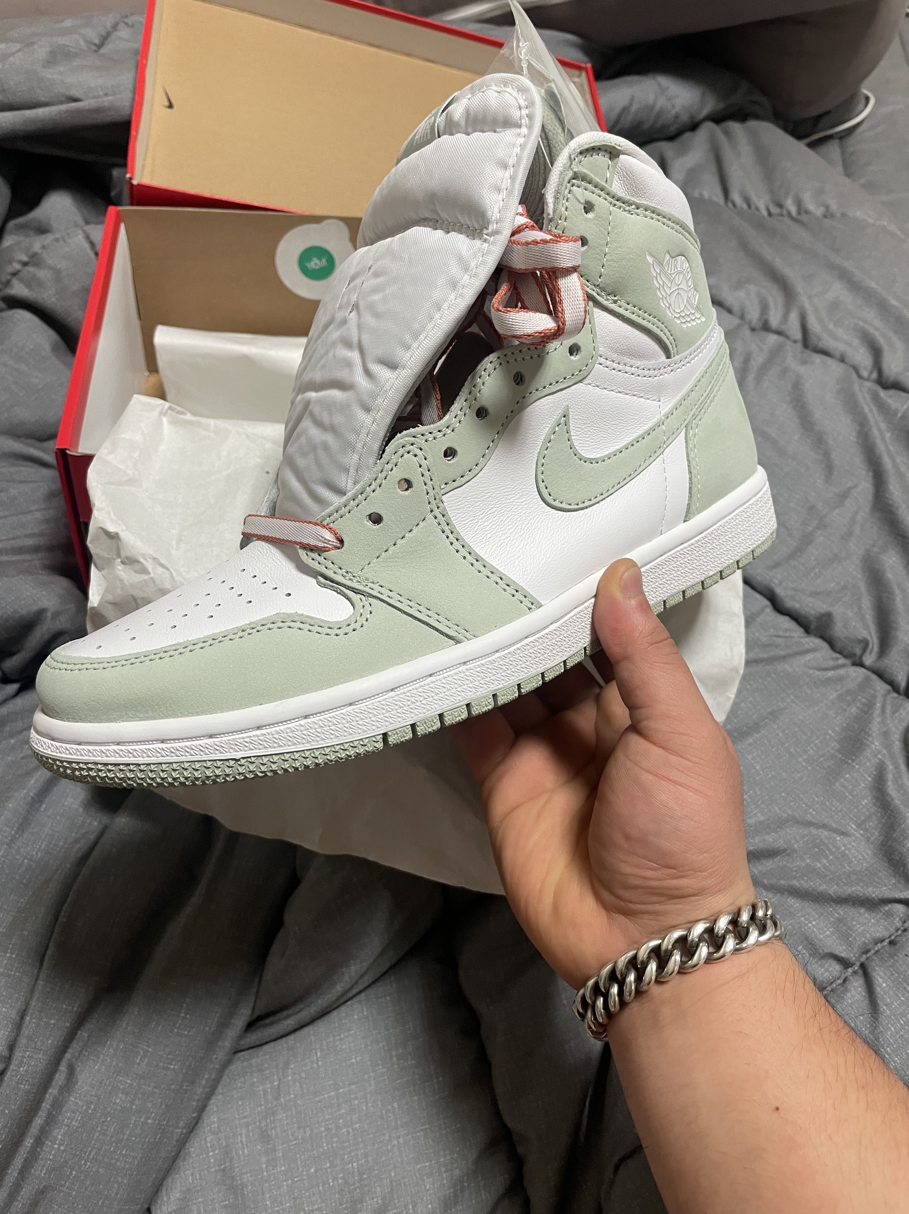 (W) Jordan 1 Retro High OG Seafoam 착용 스타일