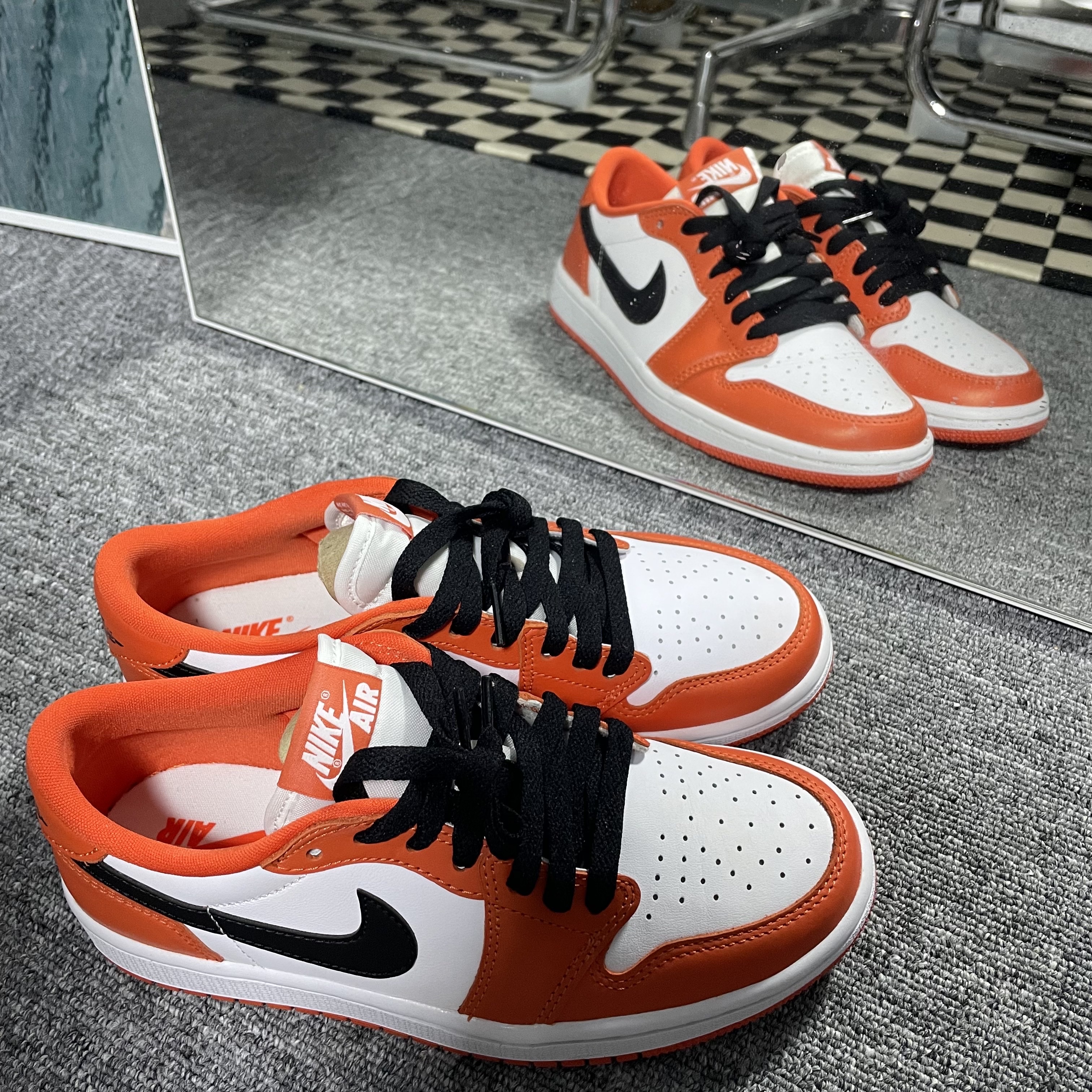 (W) Jordan 1 Low OG Starfish, Jordan 1 Low OG Starfish 착용 스타일