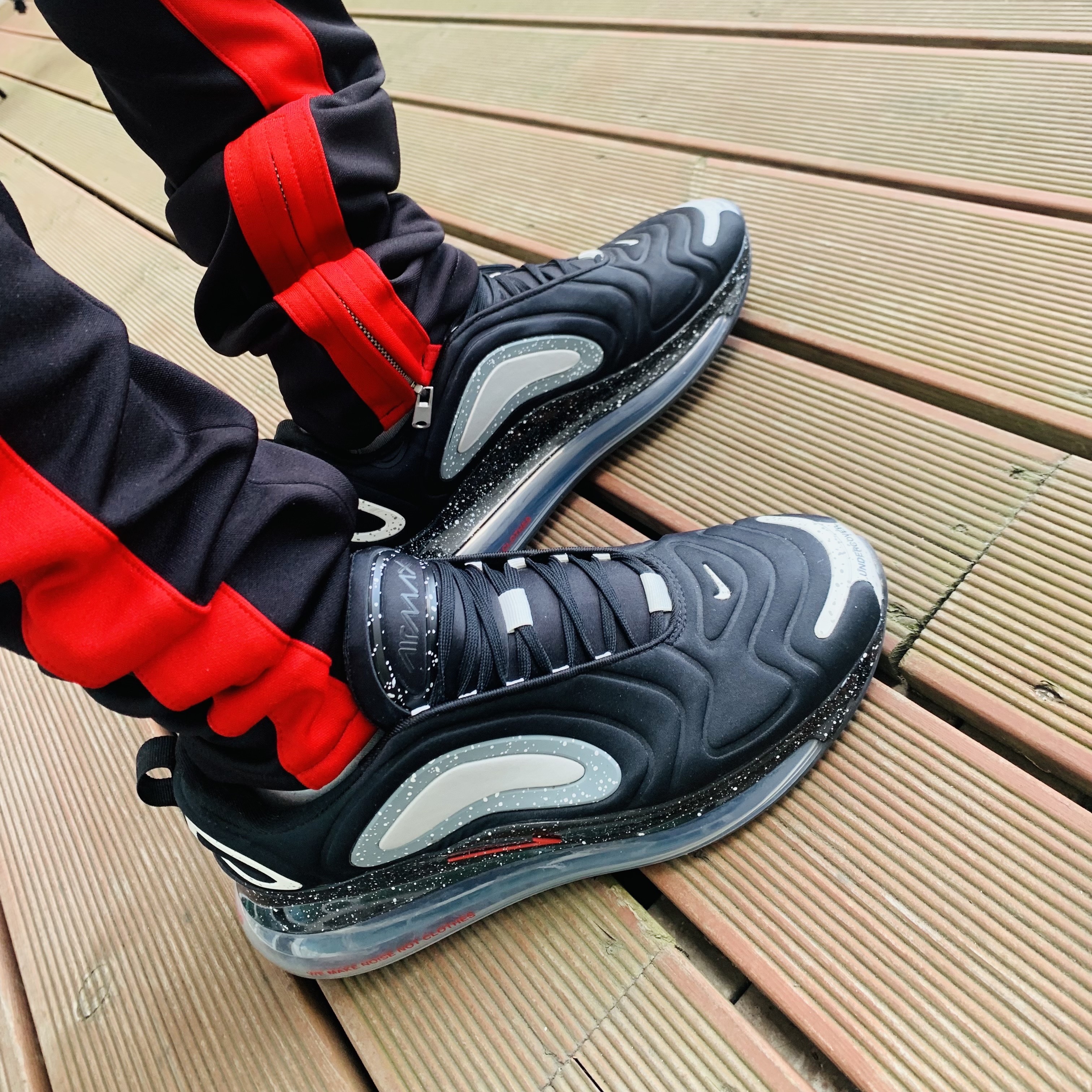 Nike x Undercover Air Max 720 Black 착용 스타일 - 1
