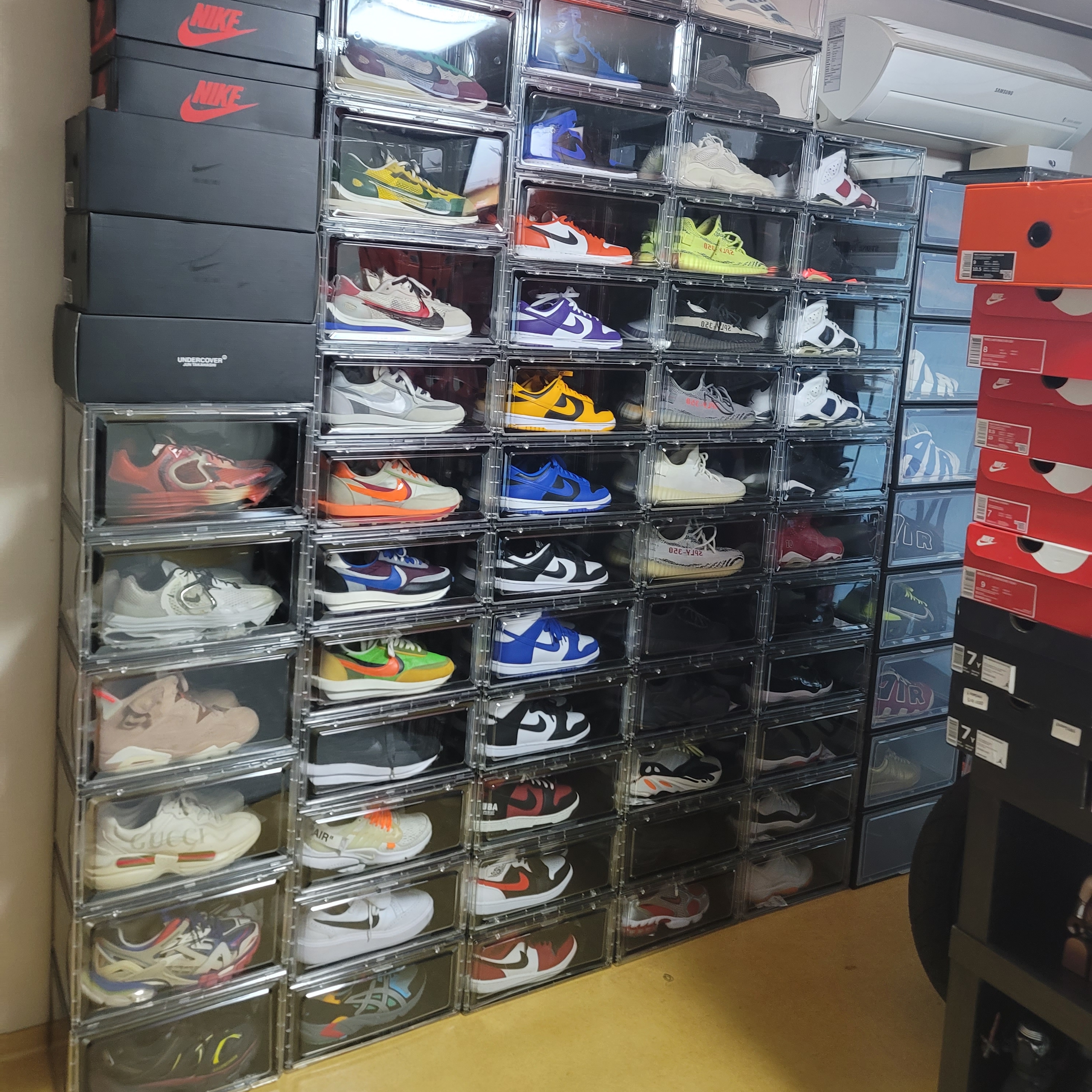 Jordan 1 Retro High OG Dark Marina Blue, Jordan 1 Low OG Starfish 착용 스타일 - 2
