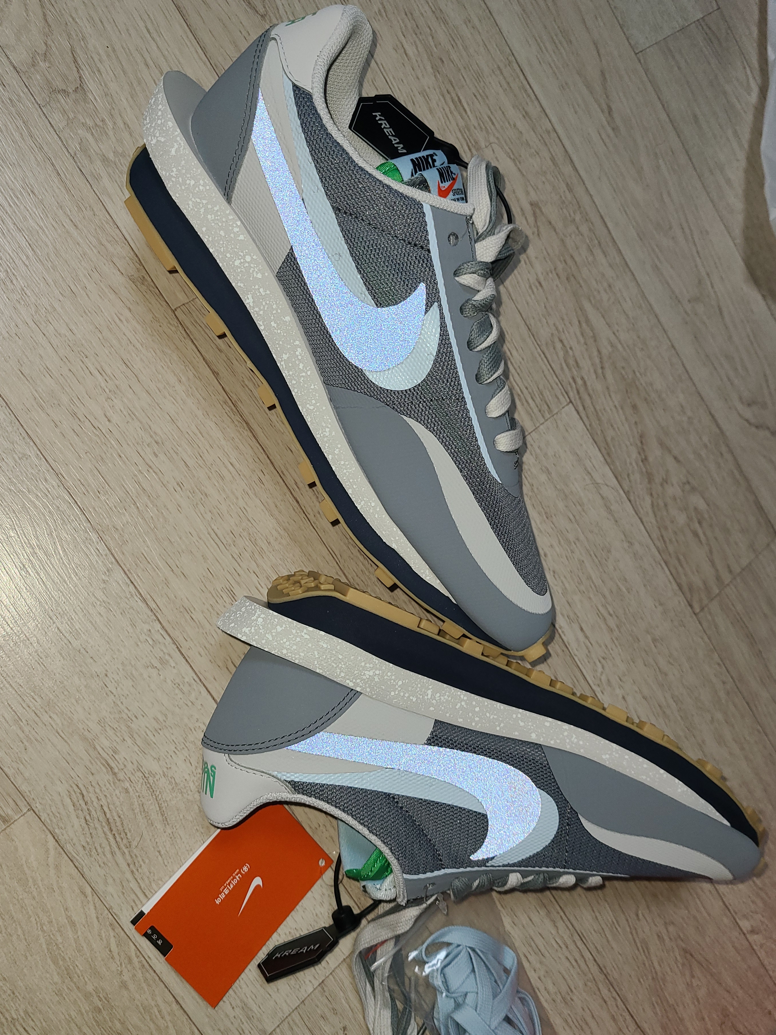 Nike x Sacai x Clot LDWaffle Cool Grey 착용 스타일 - 1