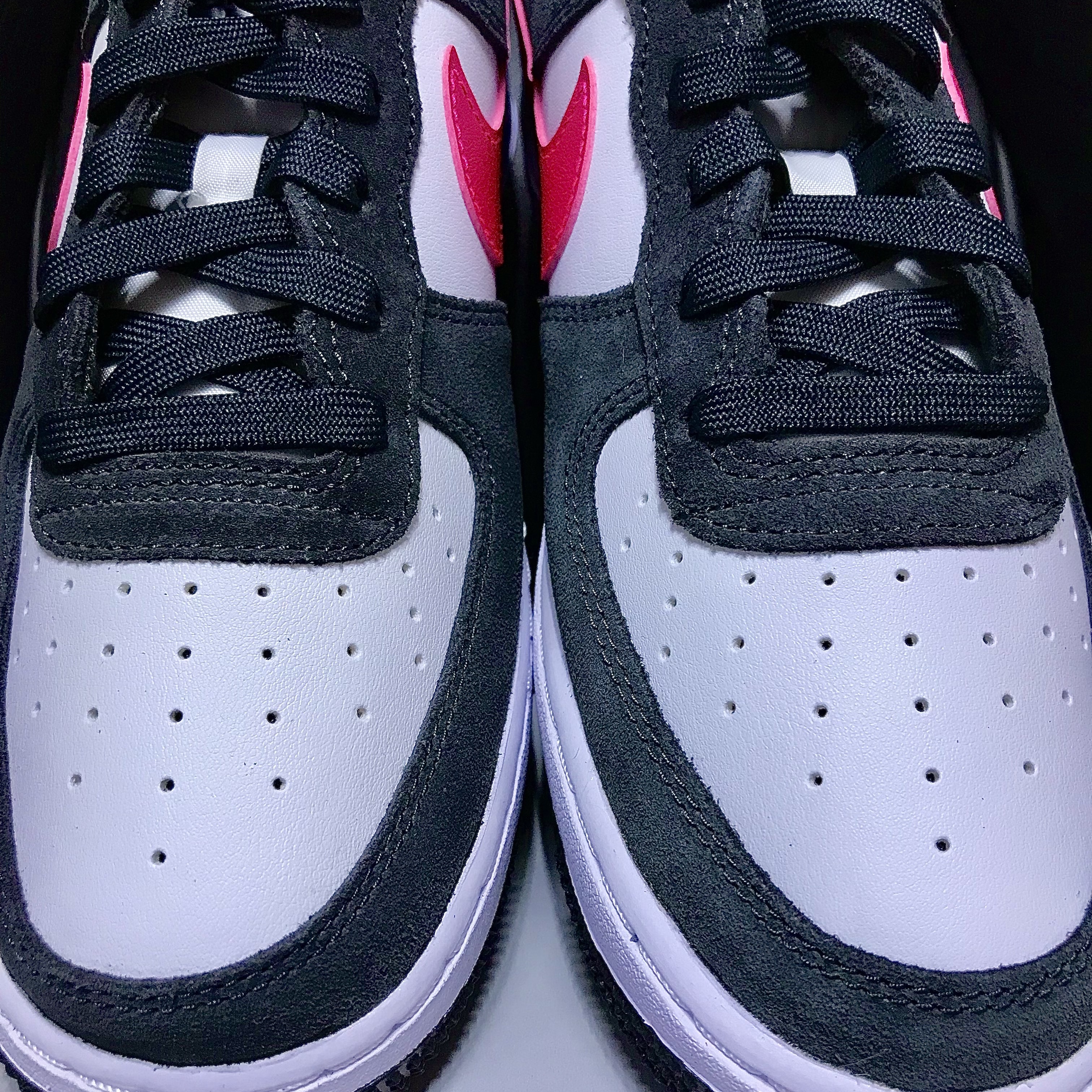 (GS) Nike Air Force 1 LV8 Athletic Club Black Pink Prime 착용 스타일 - 1