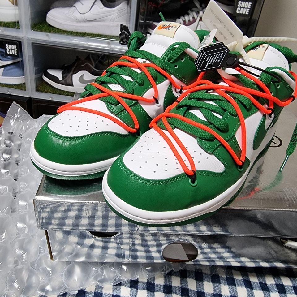 Nike x Off-White Dunk Low Pine Green 착용 스타일 - 2
