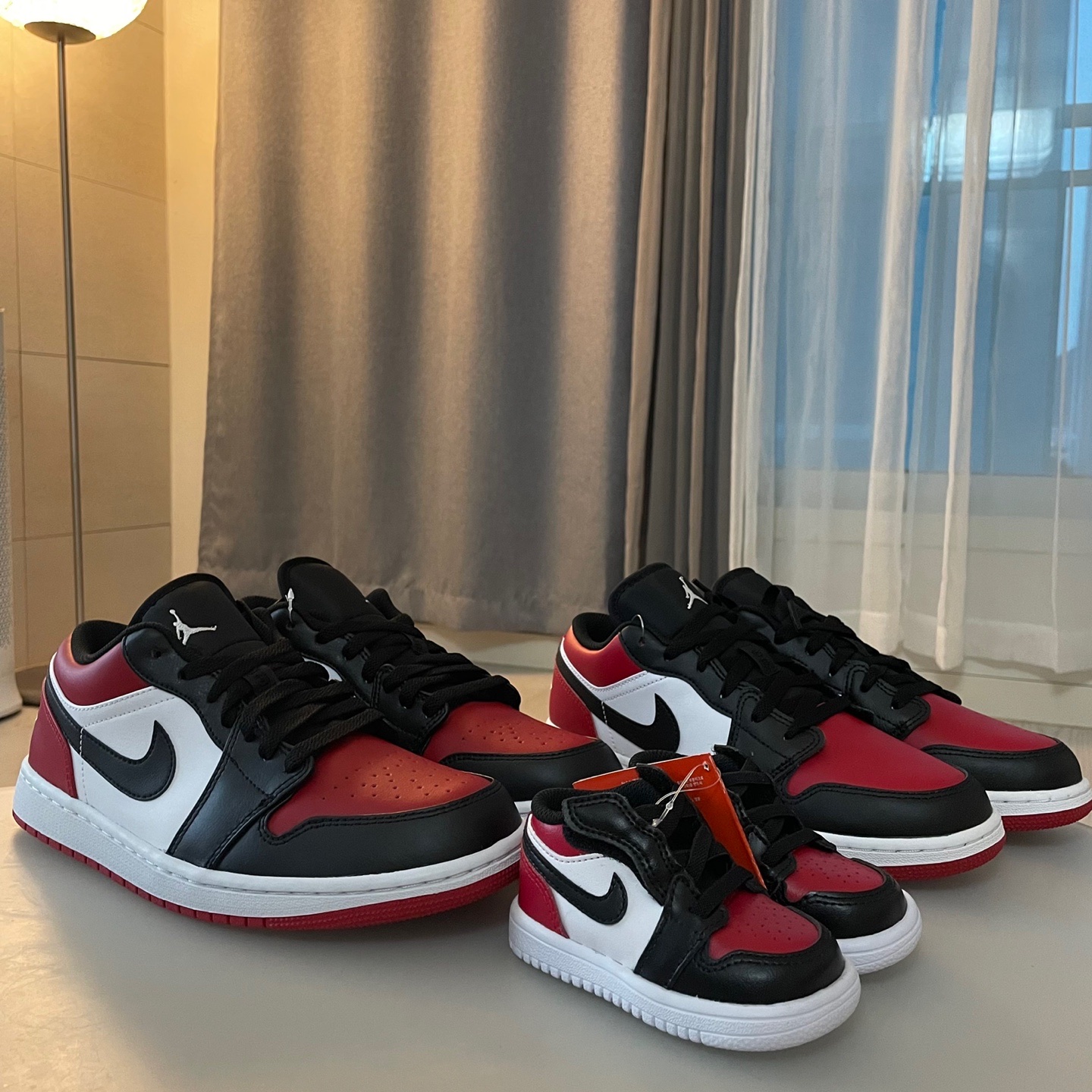 Jordan 1 Low Bred Toe, (GS) Jordan 1 Low Bred Toe 착용 스타일