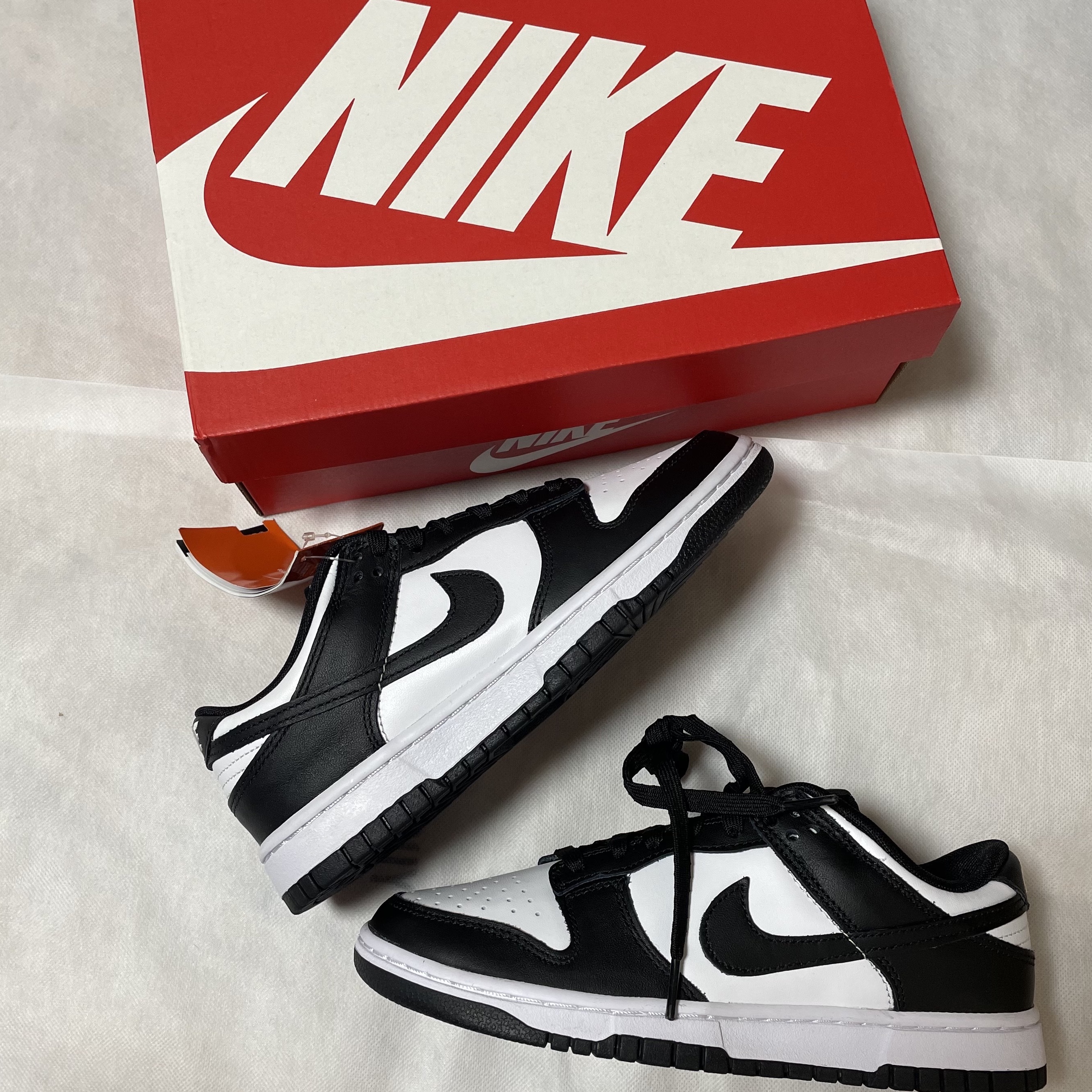 Nike Dunk Low Retro Black 착용 스타일