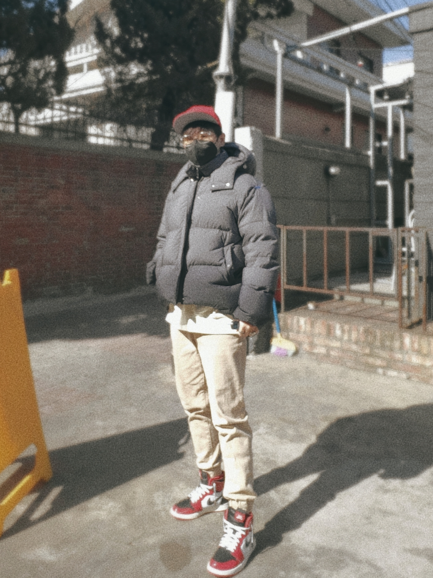 (W) Jordan 1 Zoom Air CMFT Gym Red Black 착용 스타일