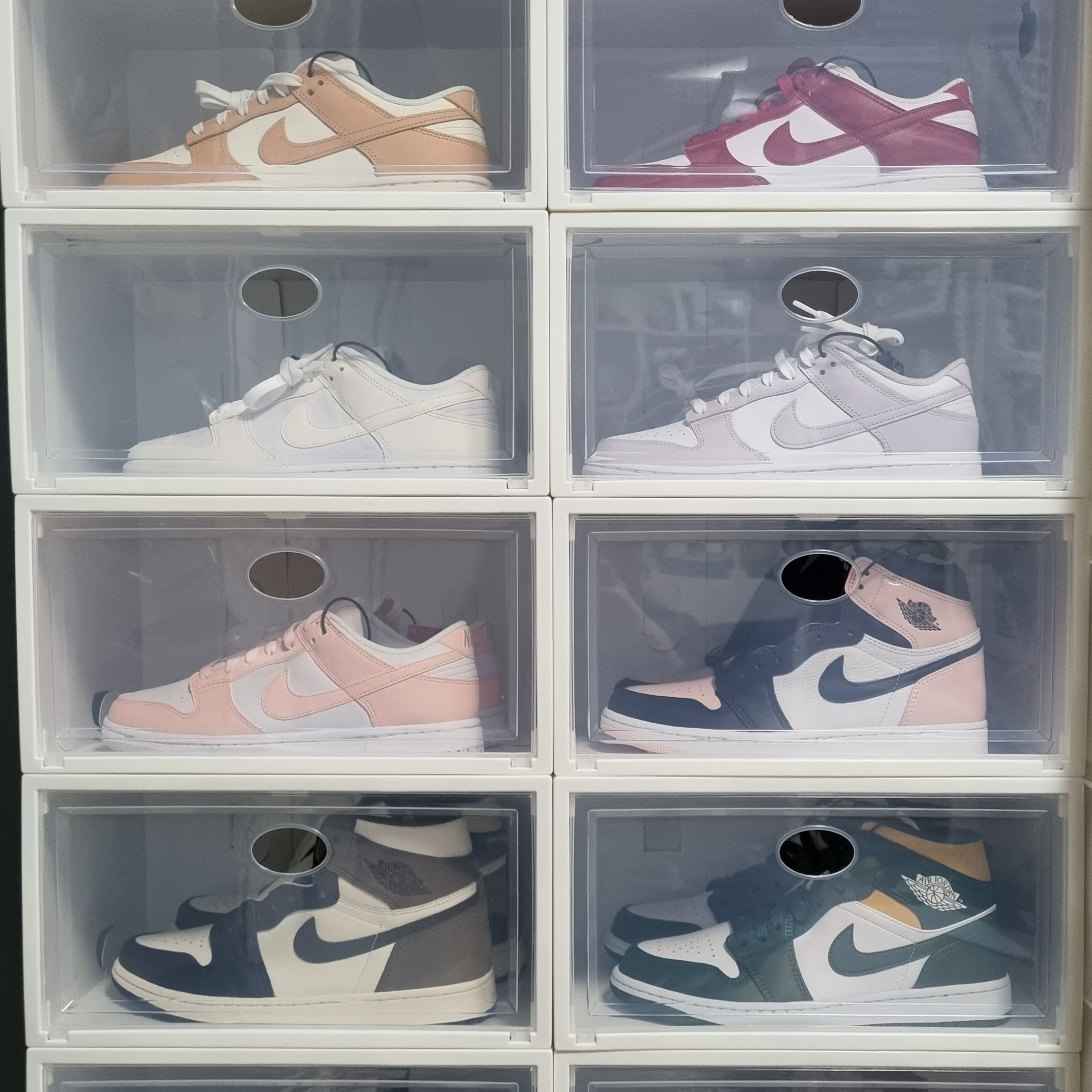 (W) Nike Dunk Low Black, (W) Nike Dunk Low Next Nature Gym Red 착용 스타일 - 3