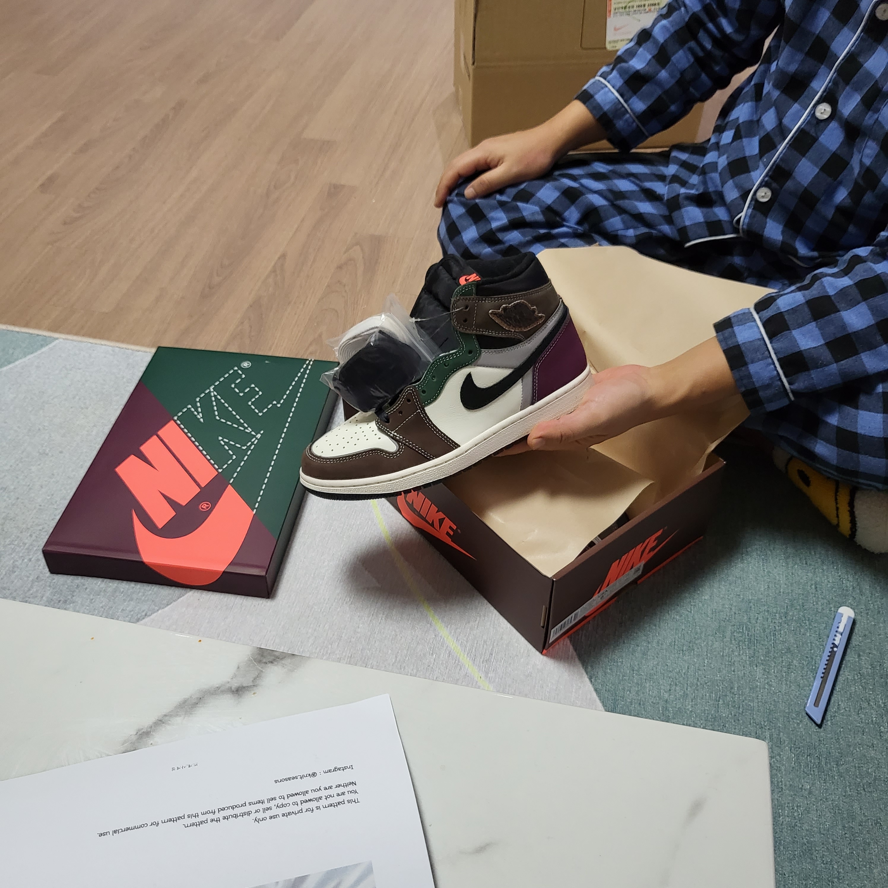 Jordan 1 Retro High OG Craft, Nike x Parra SB Dunk Low Pro Abstract Art 착용 스타일 - 4