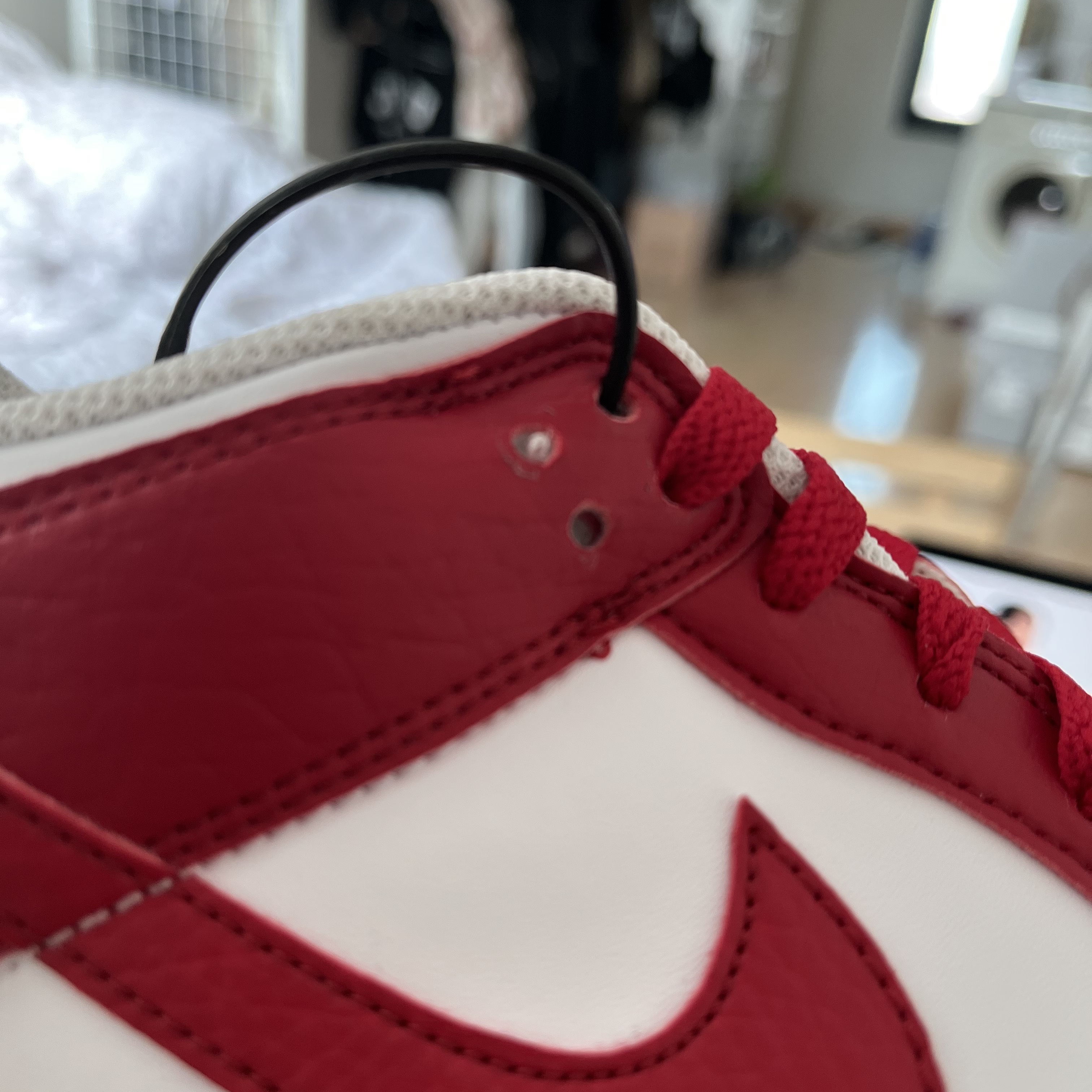 (W) Nike Dunk Low Next Nature Gym Red 착용 스타일 - 2
