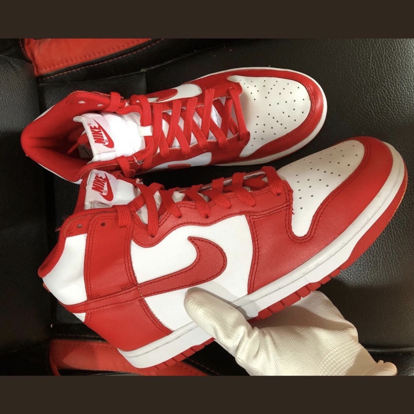 Nike Dunk High Retro Championship White and Red 착용 스타일 - 1
