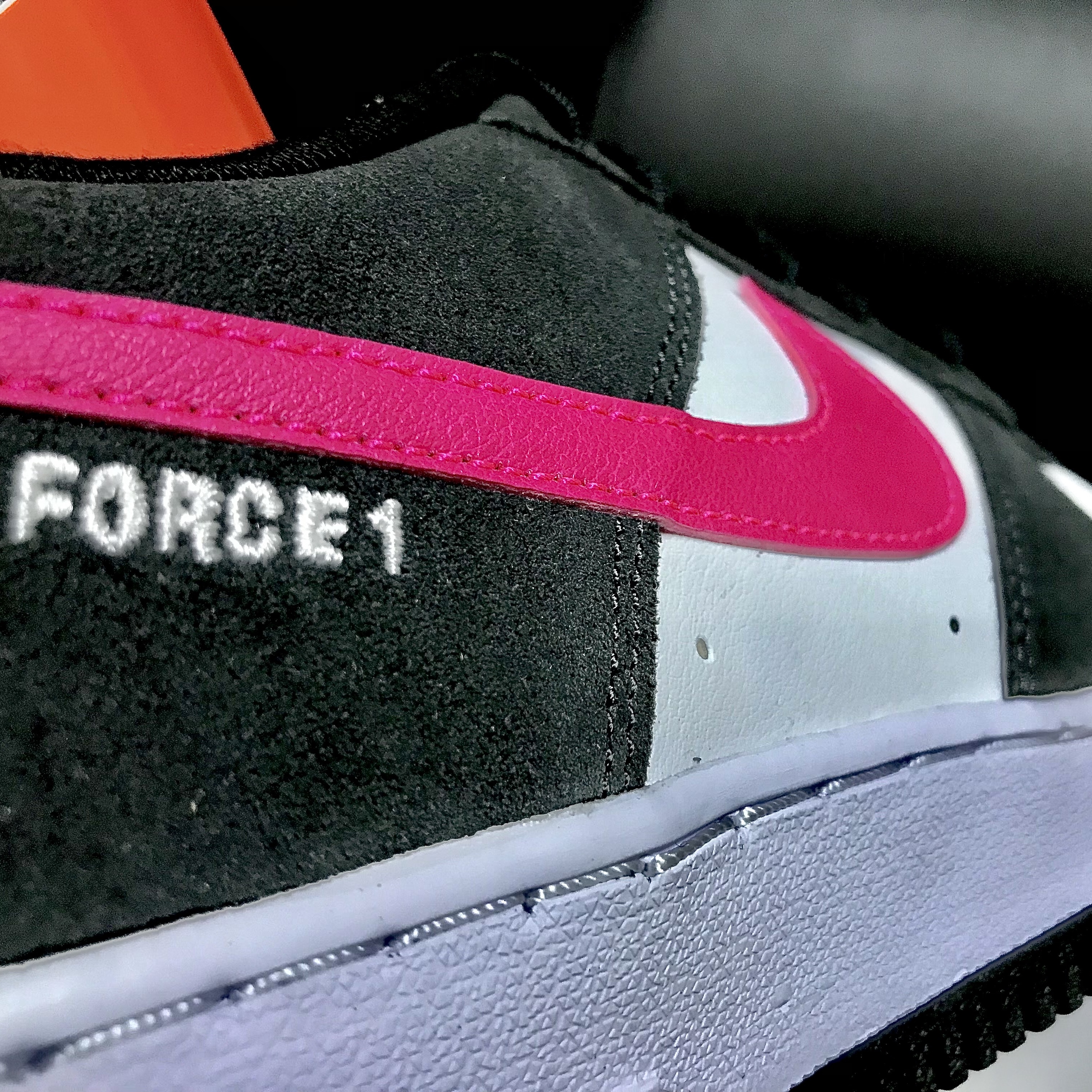 (GS) Nike Air Force 1 LV8 Athletic Club Black Pink Prime 착용 스타일 - 3