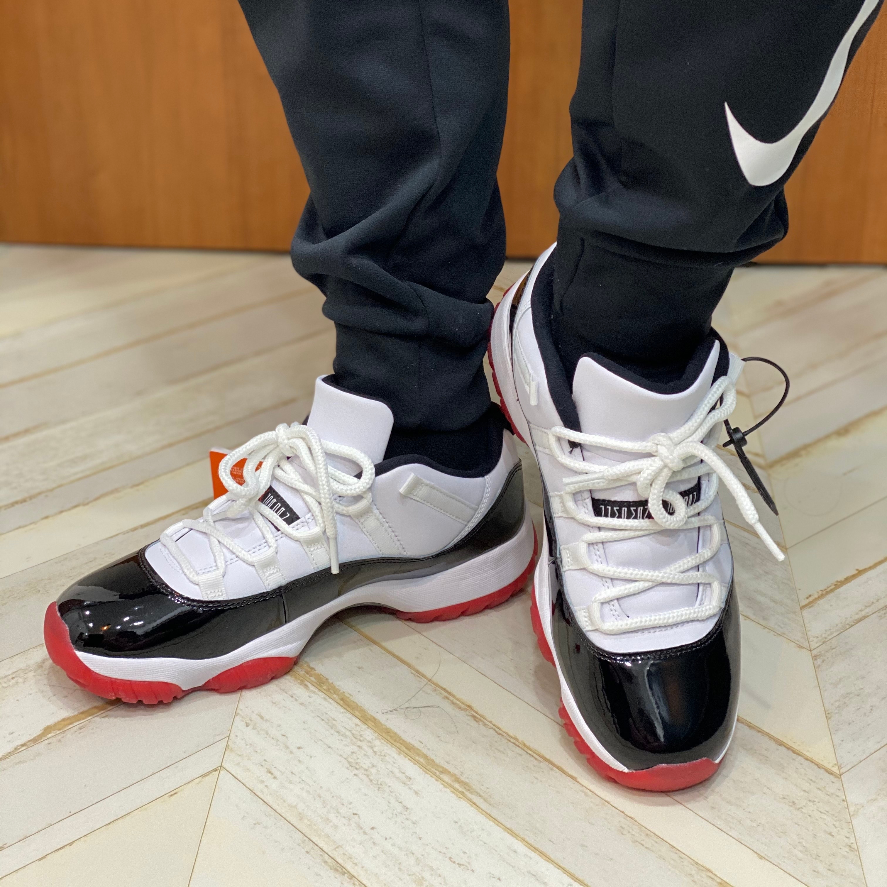 Jordan 11 Retro Low Concord Bred 착용 스타일
