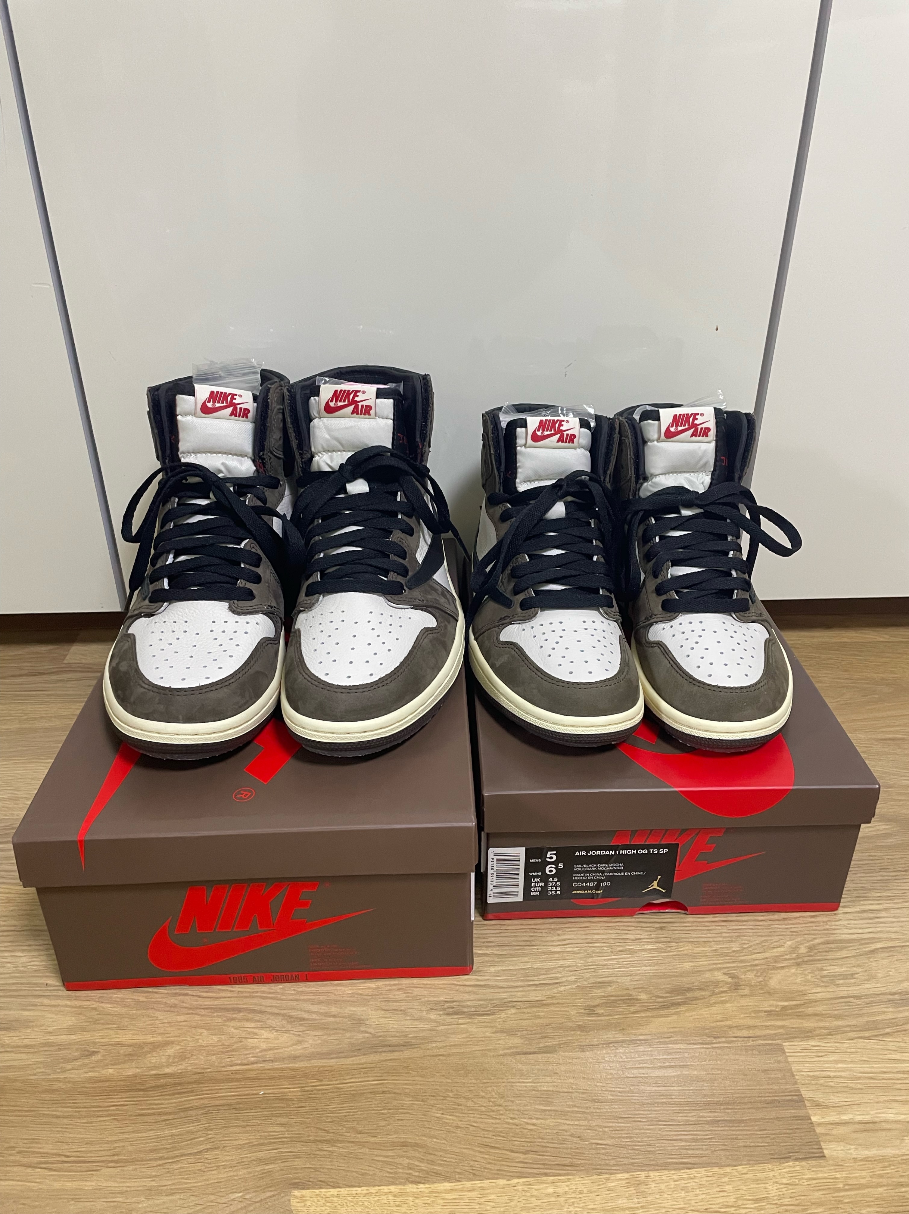 Jordan 1 x Travis Scott Retro High OG SP Mocha 착용 스타일 - 2