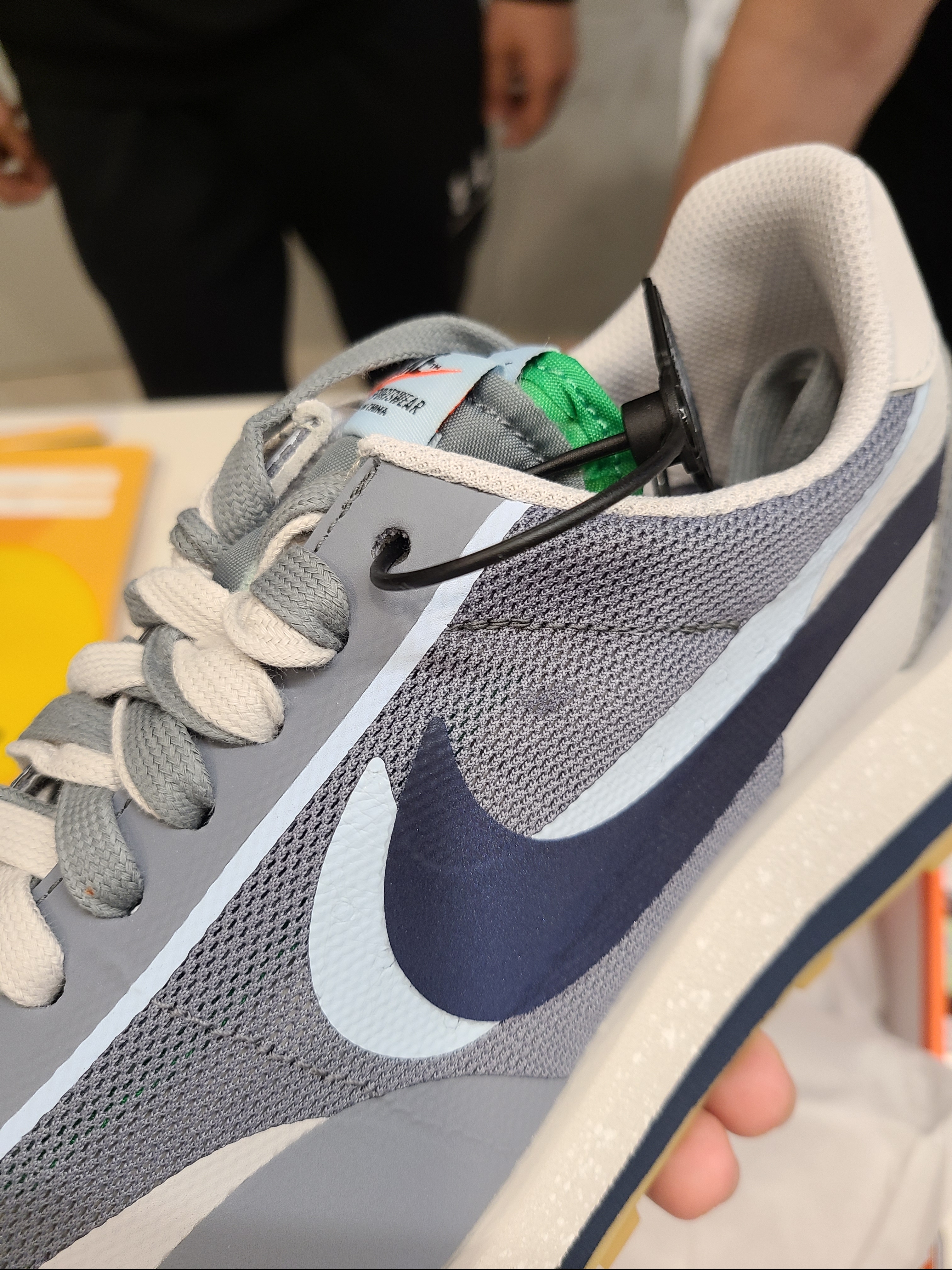 Nike x Sacai x Clot LDWaffle Cool Grey 착용 스타일 - 4