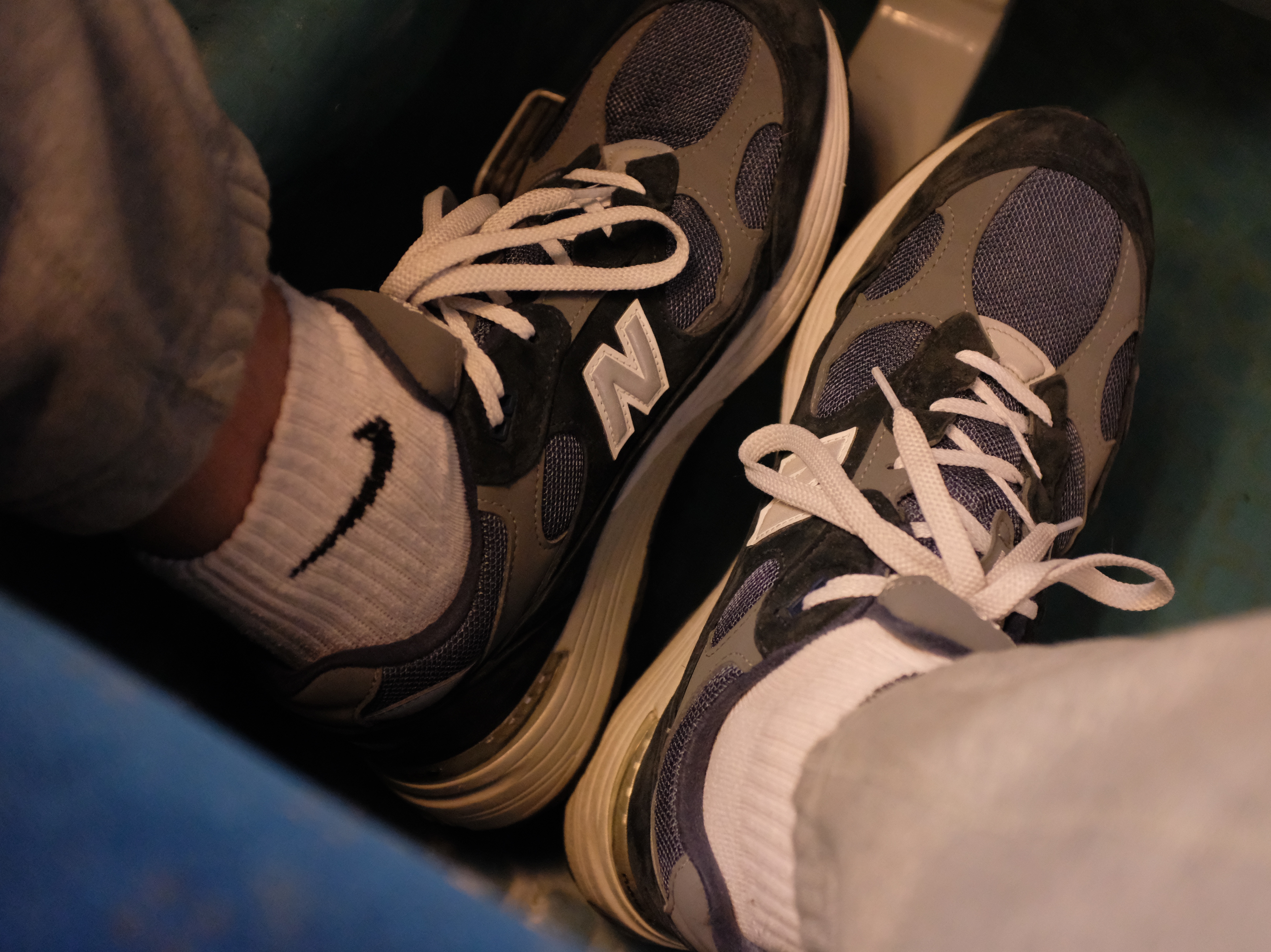 New Balance 992 Made in USA Navy 착용 스타일