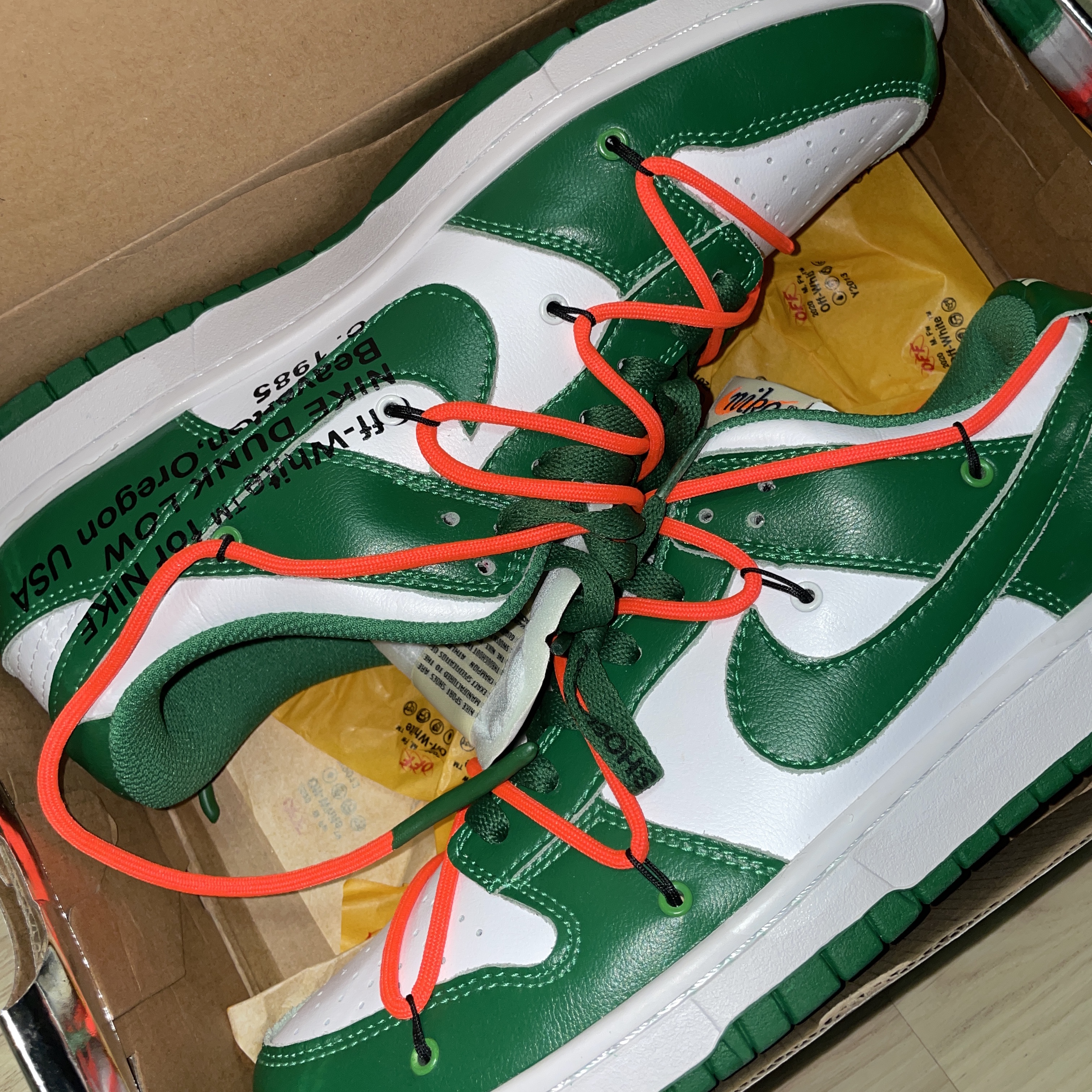 Nike x Off-White Dunk Low Pine Green 착용 스타일
