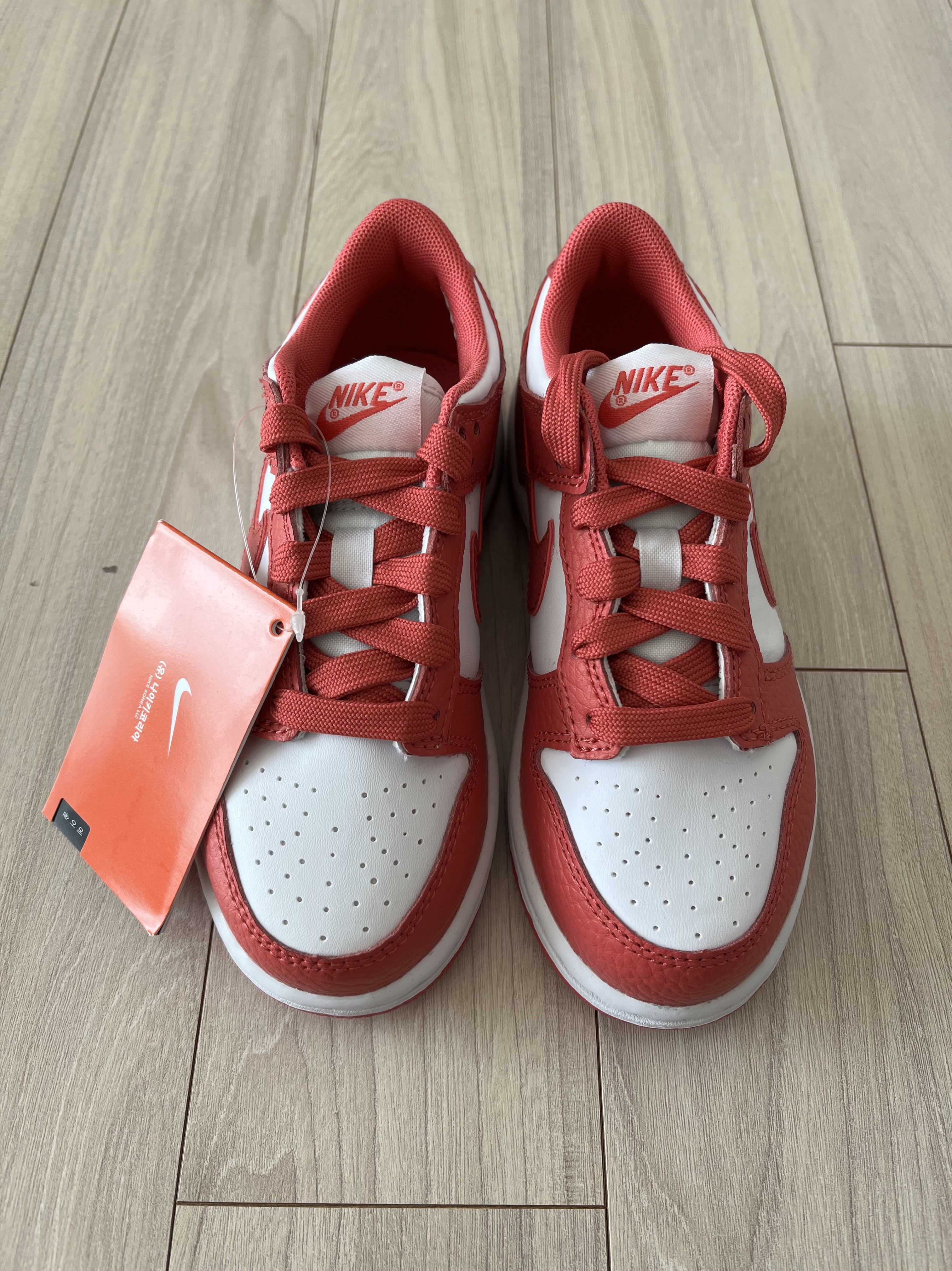 (PS) Nike Dunk Low Archeo Pink 착용 스타일