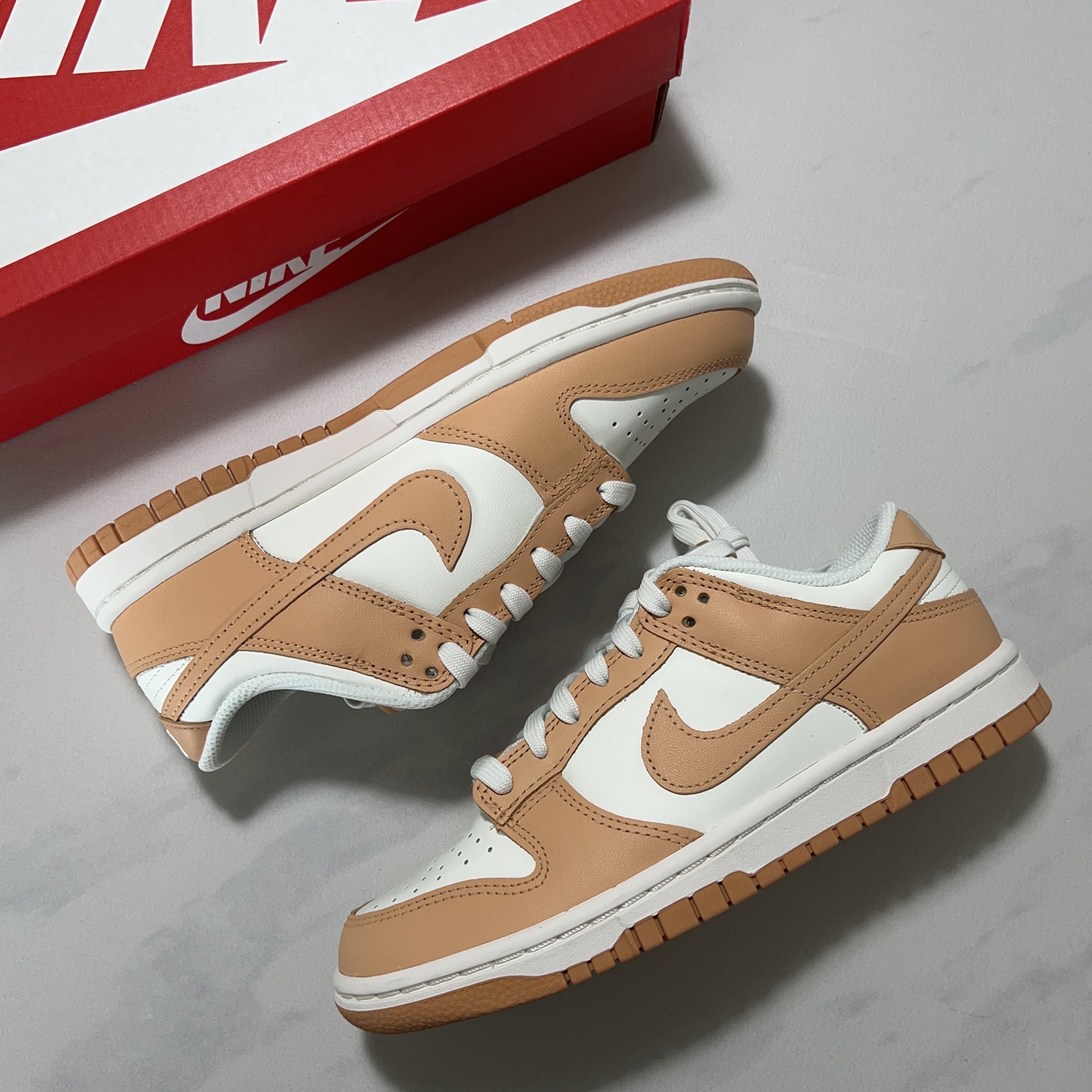 (W) Nike Dunk Low Harvest Moon 착용 스타일 - 2